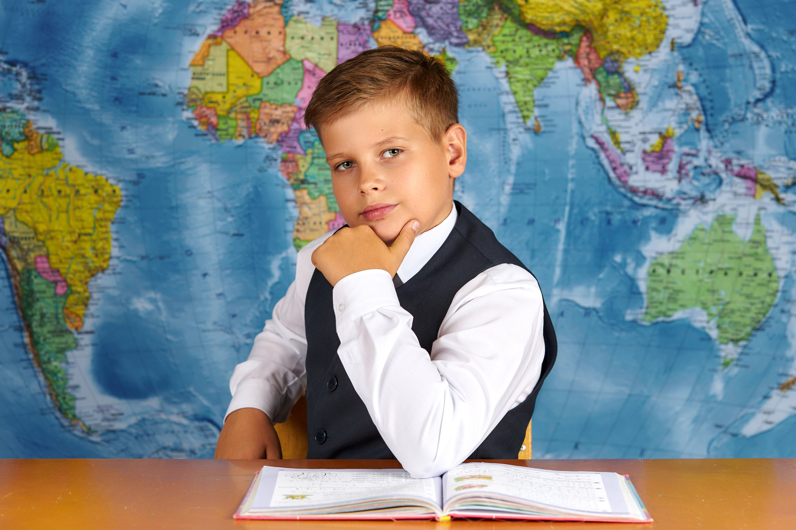 Средние портреты. Школьный фотограф Леонова Наталия