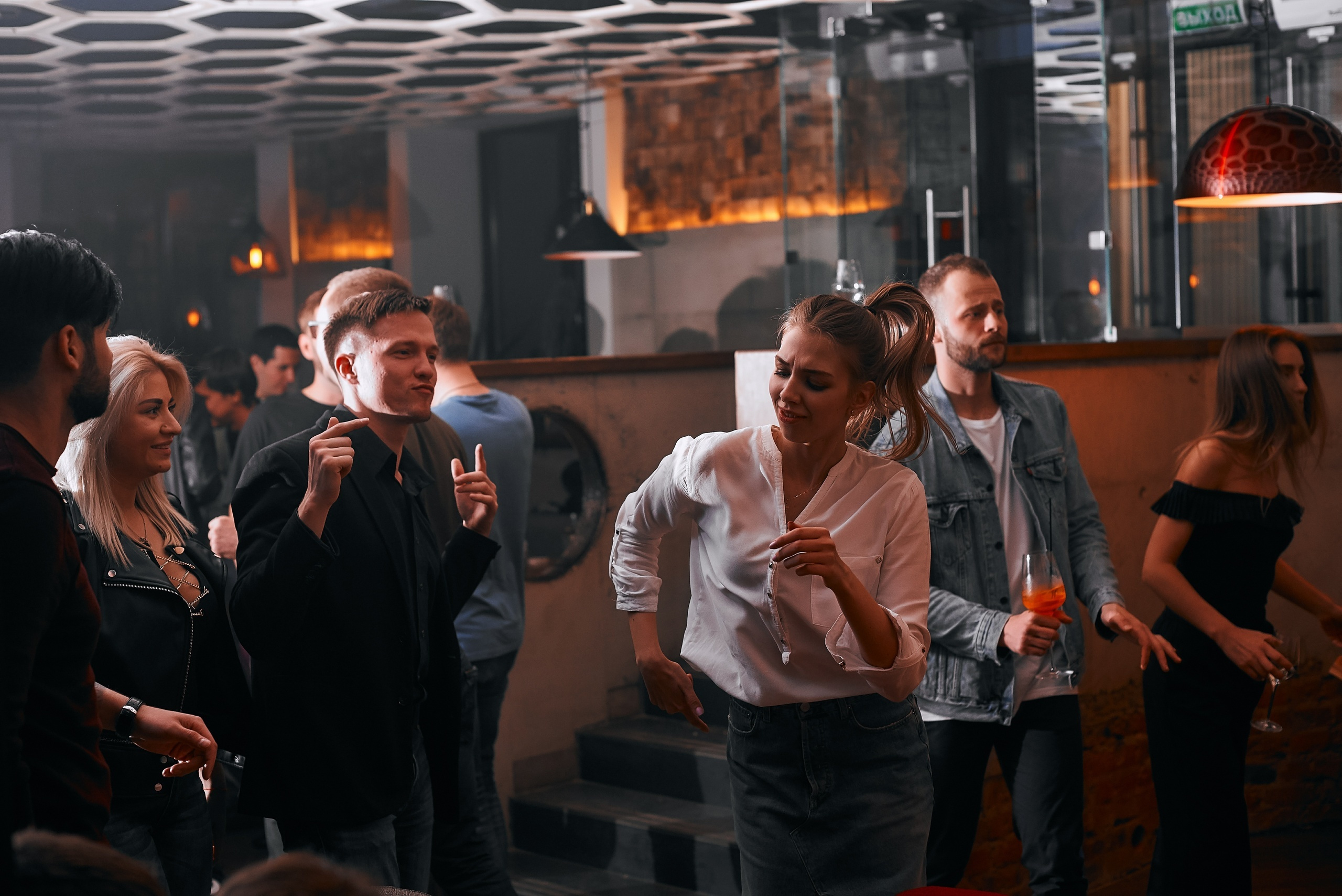 Фоторепортаж с открытия бара. Артём Савиных — профессиональный фотограф в Москве | Репортажи, свадьбы, портреты