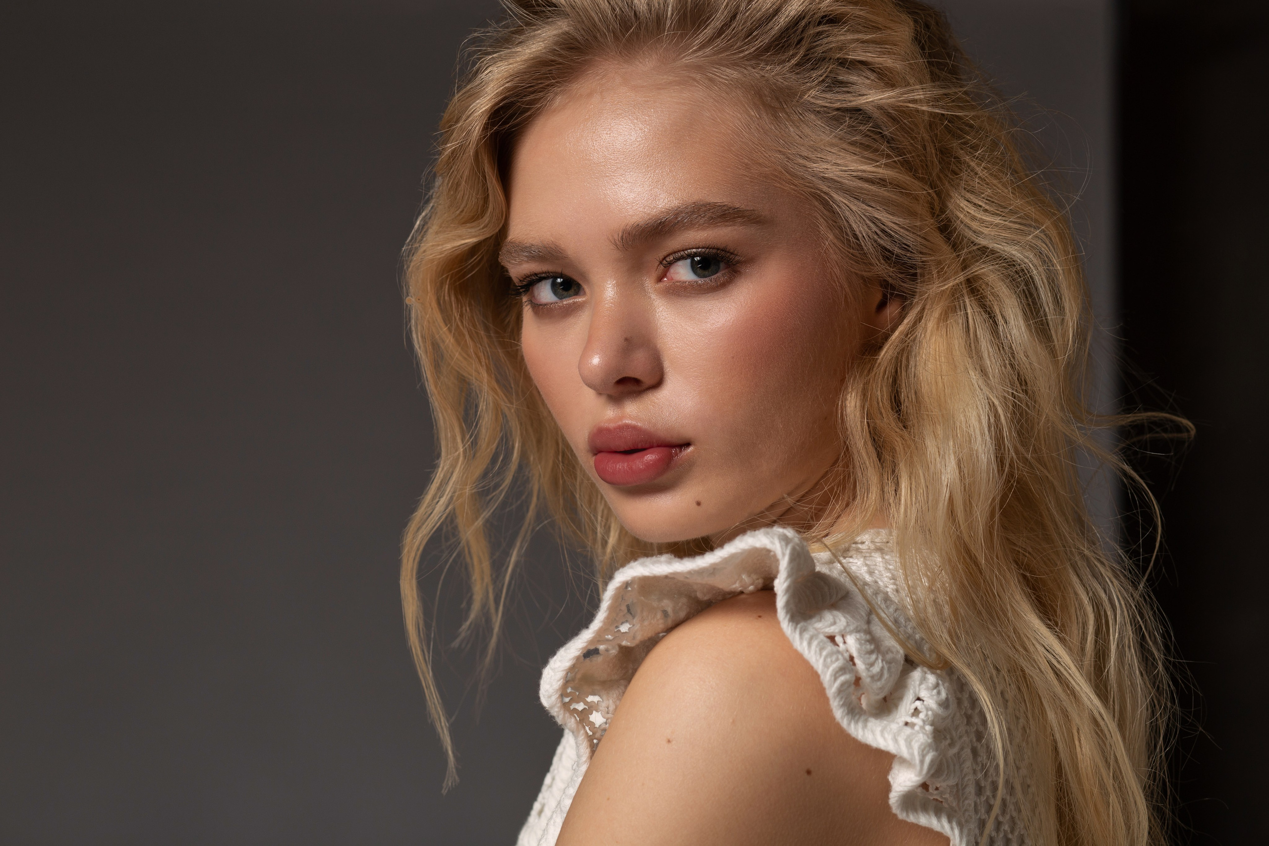 Ретушь. Женский фотограф в Москве Владислава