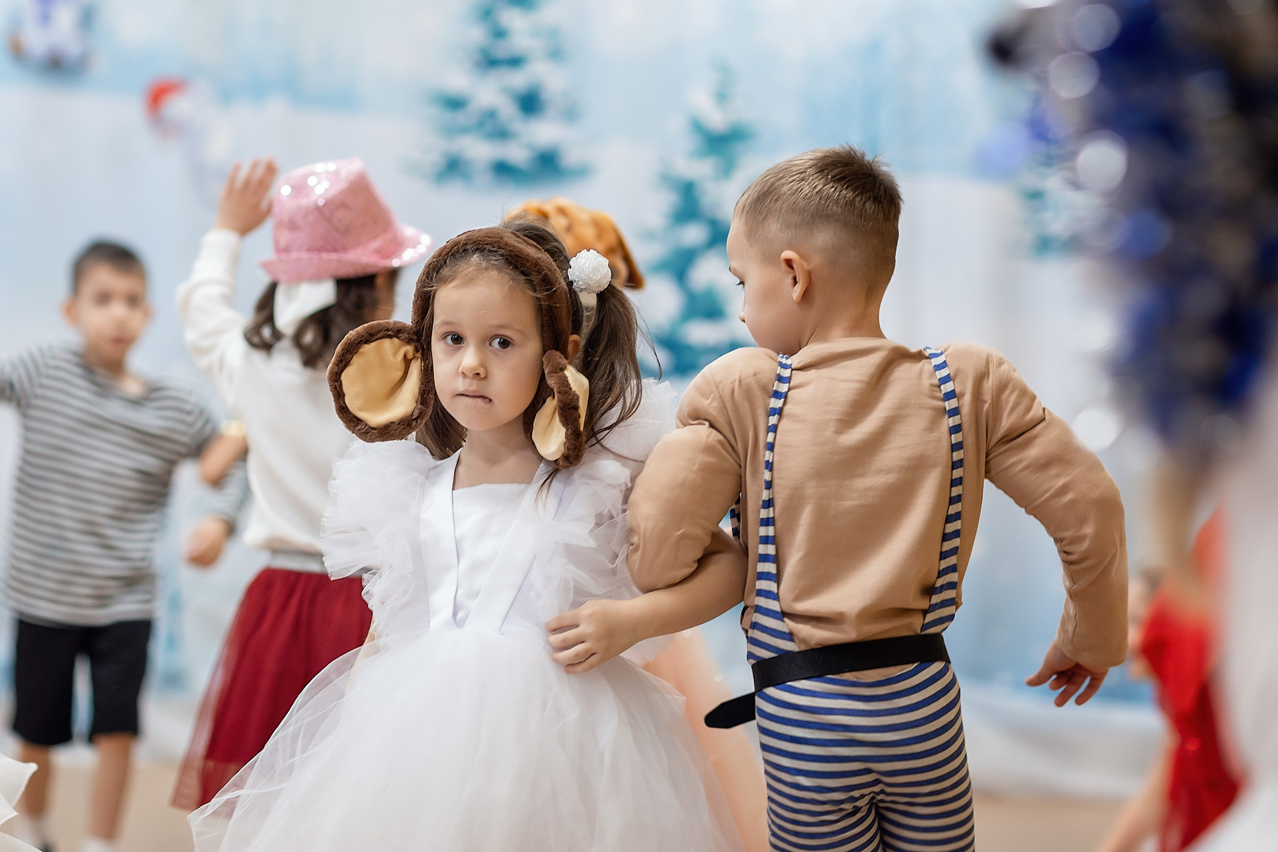 Утренник_"Веселый балаганчик» 2024. Семейный фотограф в Санкт-Петербурге