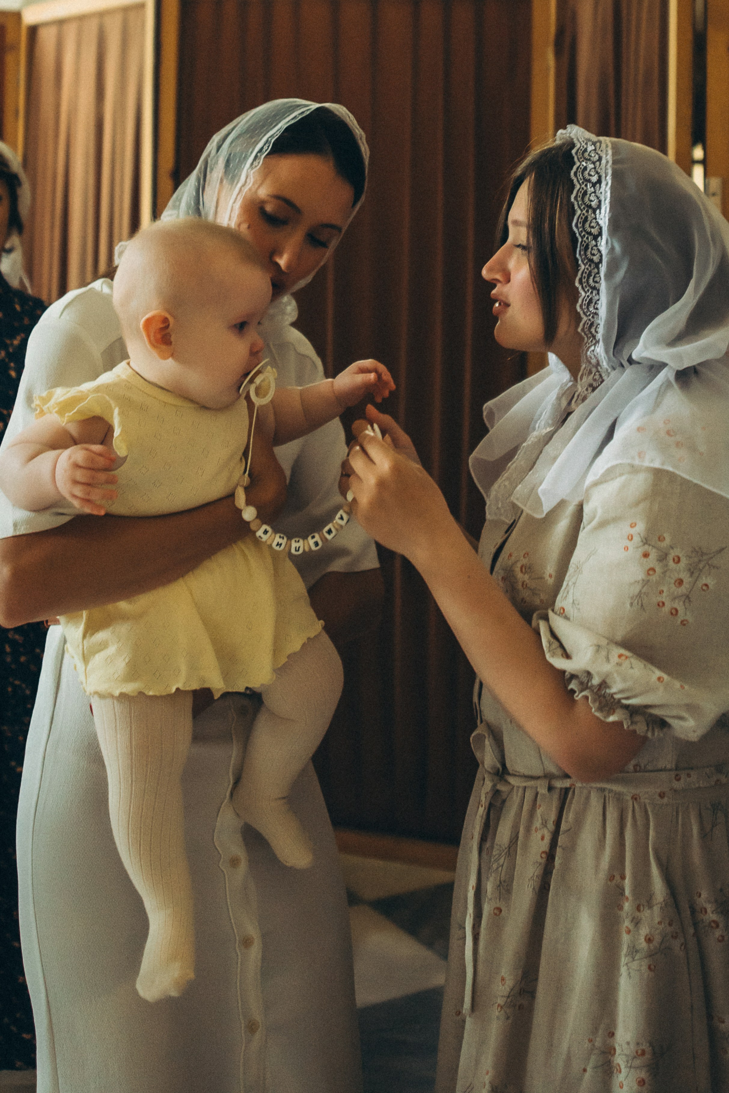 Крещение Амелии. Семейный фотограф и детский фотограф в Волгограде Алеся Бутакова — дет