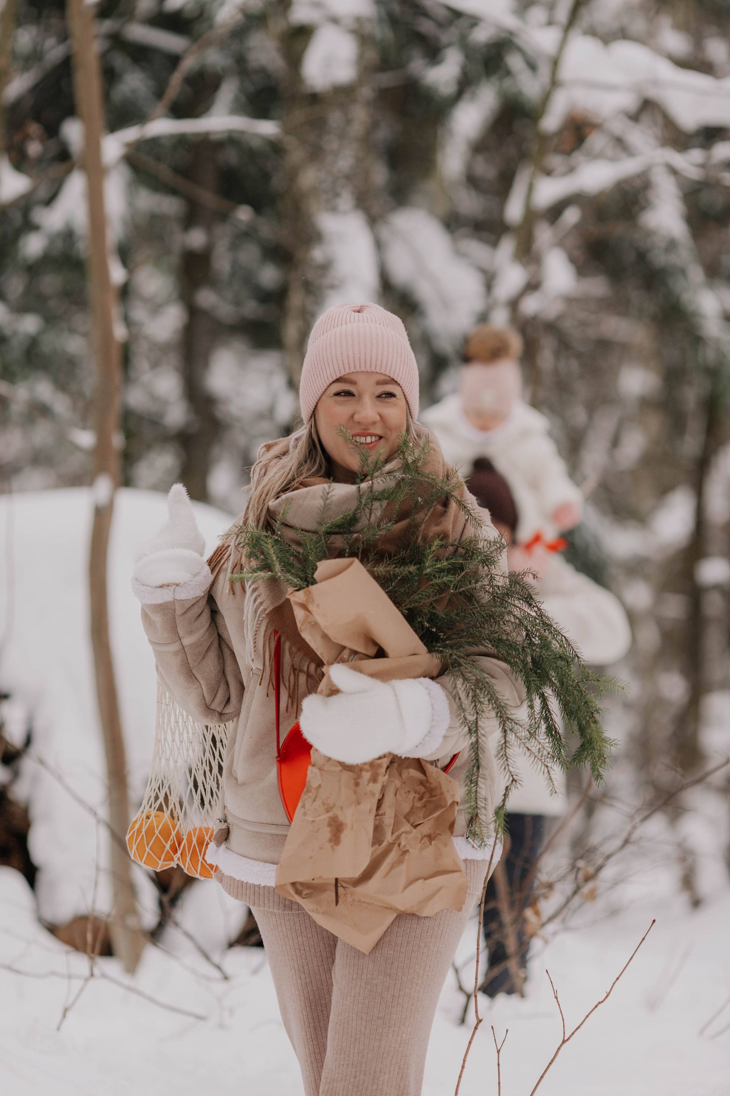 Лиля и семья Зимняя прогулка в лесу. Семейный и свадебный фотограф Видное Москва Екатерина Пятова