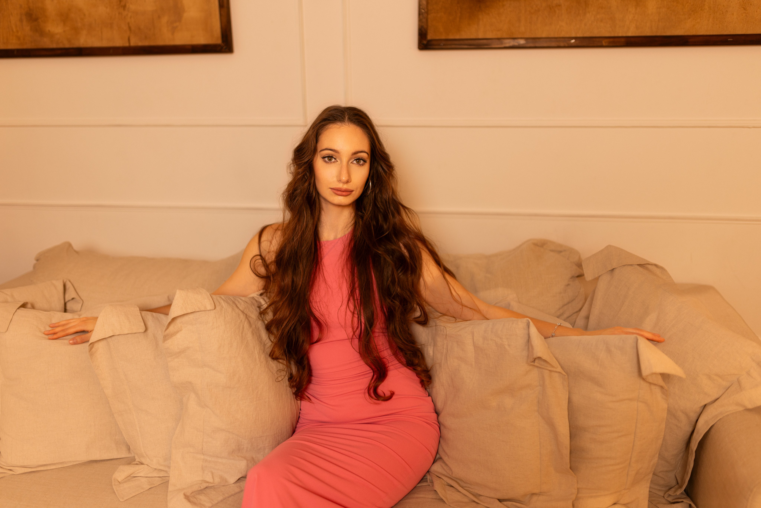 Студийная интерьерная съемка с Анастасией в формате для «себя». Дмитрий Шульгин, портретный фотограф в Воронеже