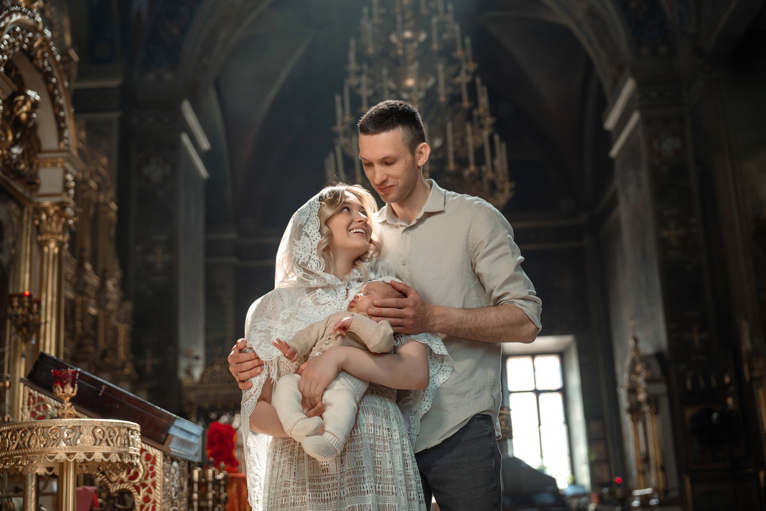 Фото- и видеосъёмка крещения и венчания. Фото- и видеосъёмка крещения и венчания. Фотограф на крещение Москва