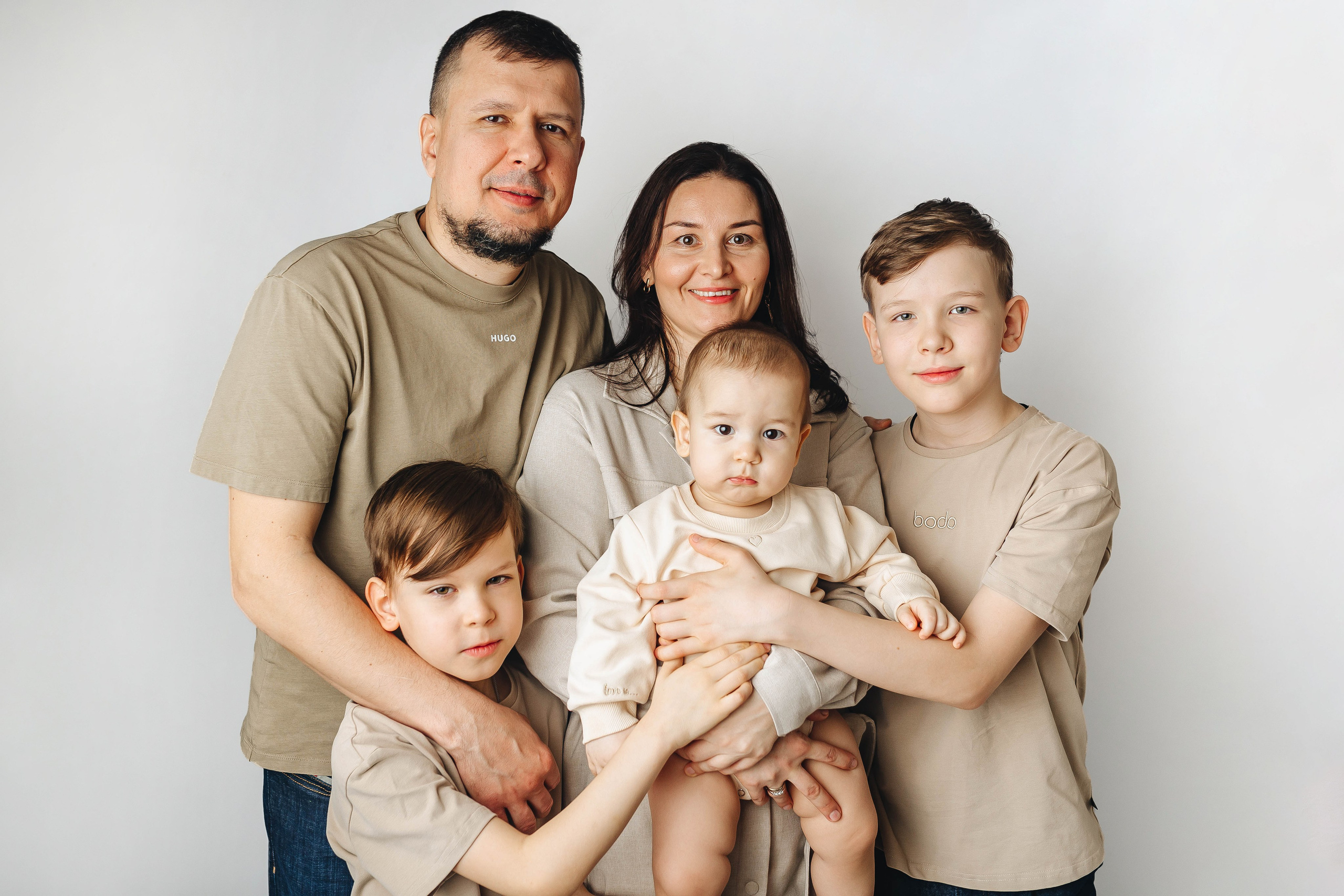 Семейные фото на годиках. Фотограф новорожденных Серпухов, Протвино, Москва I Марина Бурмистрова