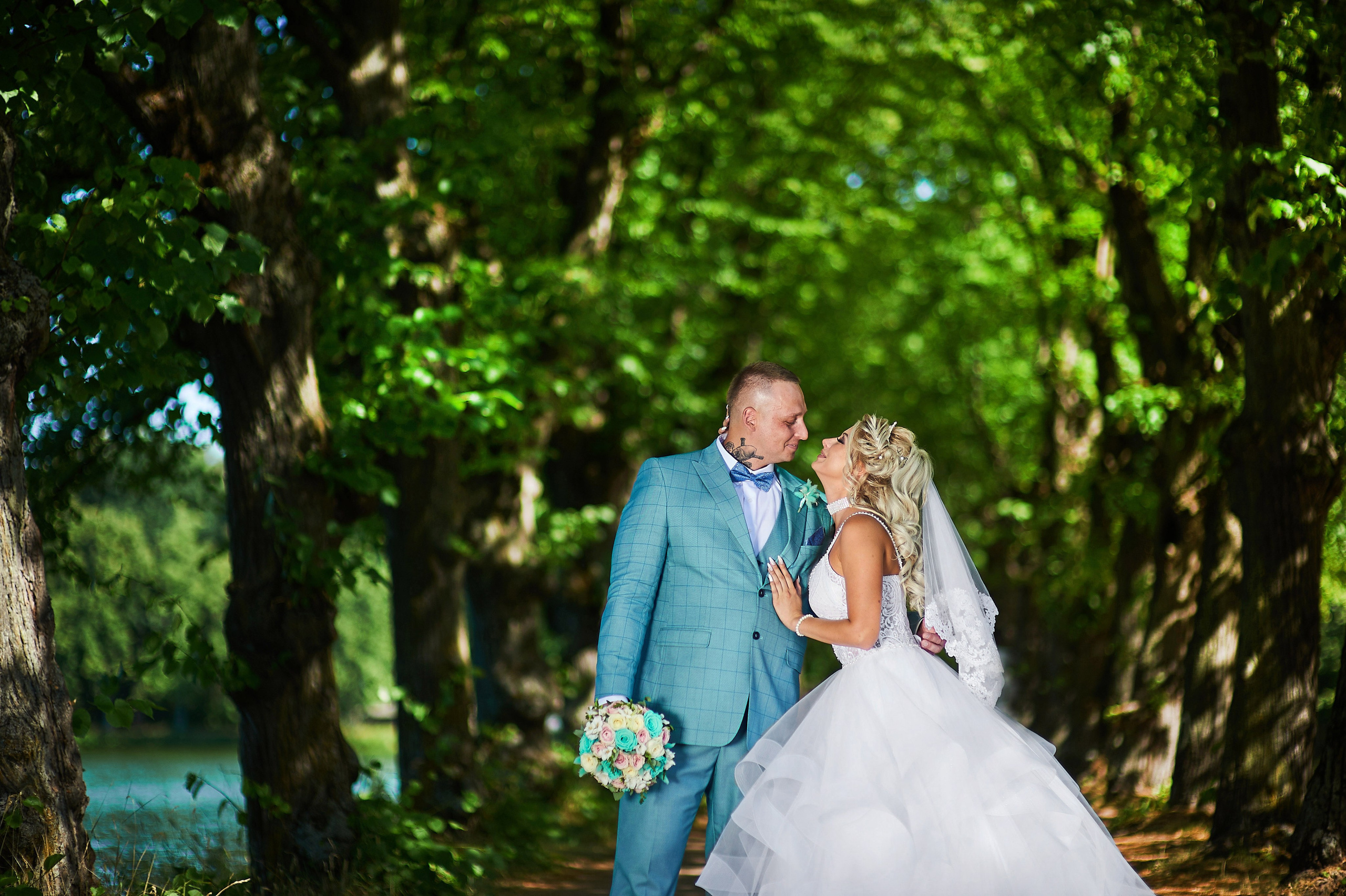 Свадебная прогулка в Петергофе. Портретный, семейный и свадебный фотограф в Санкт-Петербурге и в Пушкине Ширяев Денис