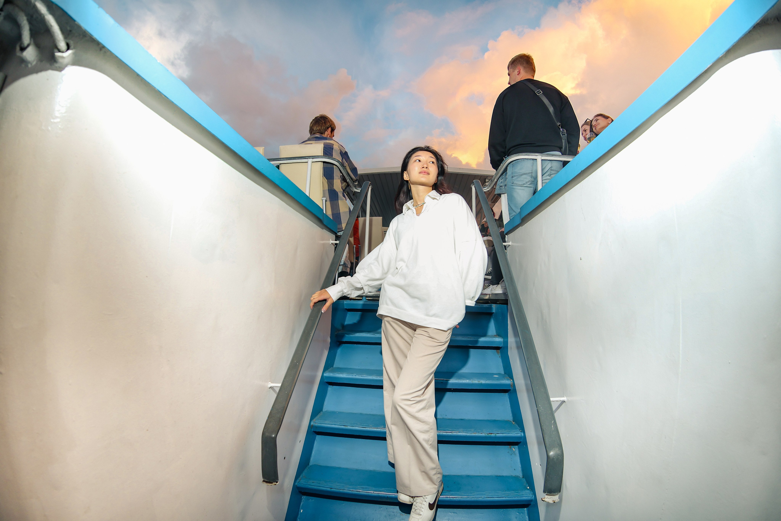 Gravity Project круизы. Репортажный и портретный фотограф в Санктпетербурге. Видиосъемка мероприятий в Санкт-Петербурге