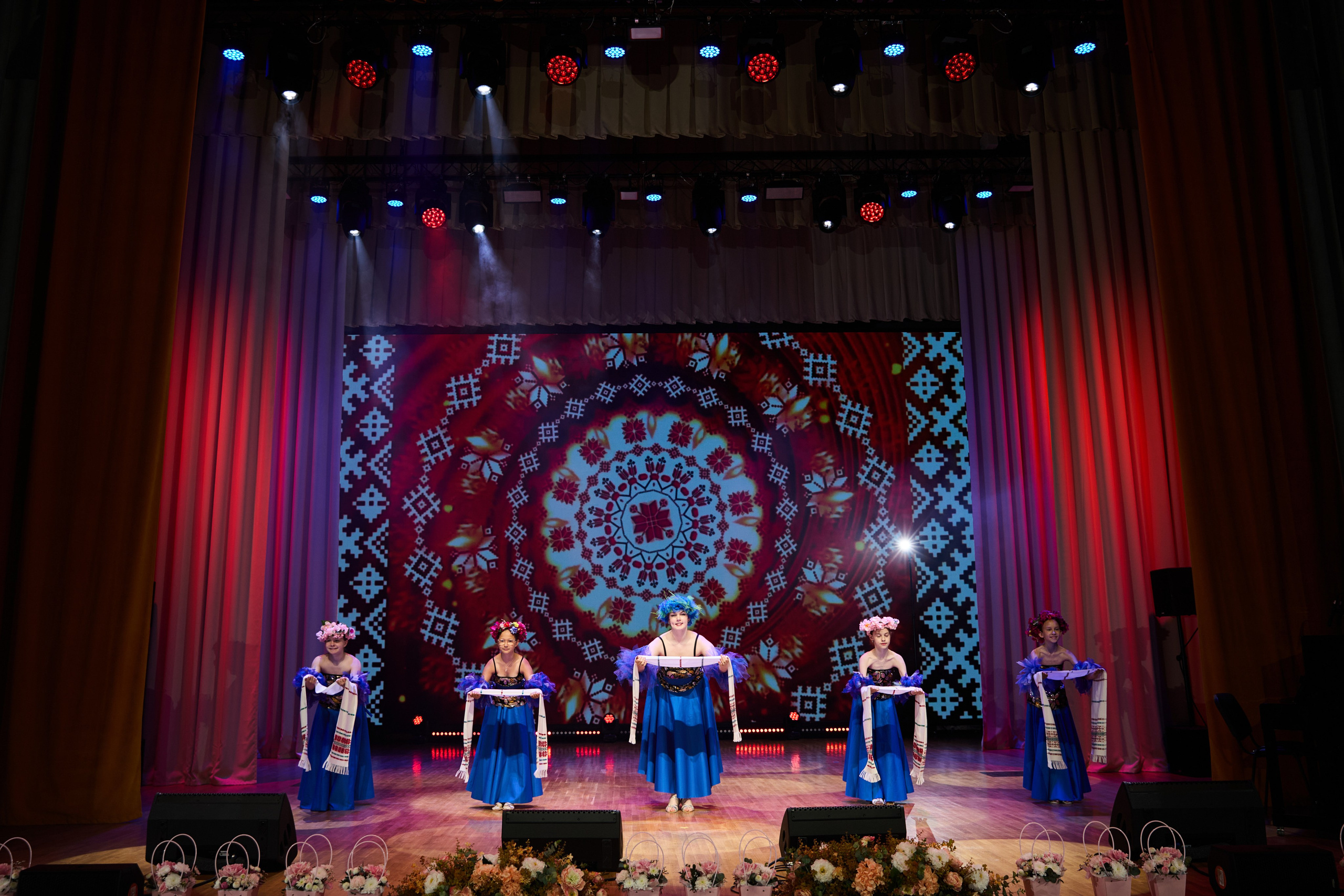 Выпускной 9 класс. Свадебная, репортажная фотосъемка и видеосъемка в Минске. Илья и Юлия Ширмановы. Фотограф | Видеограф | Минск