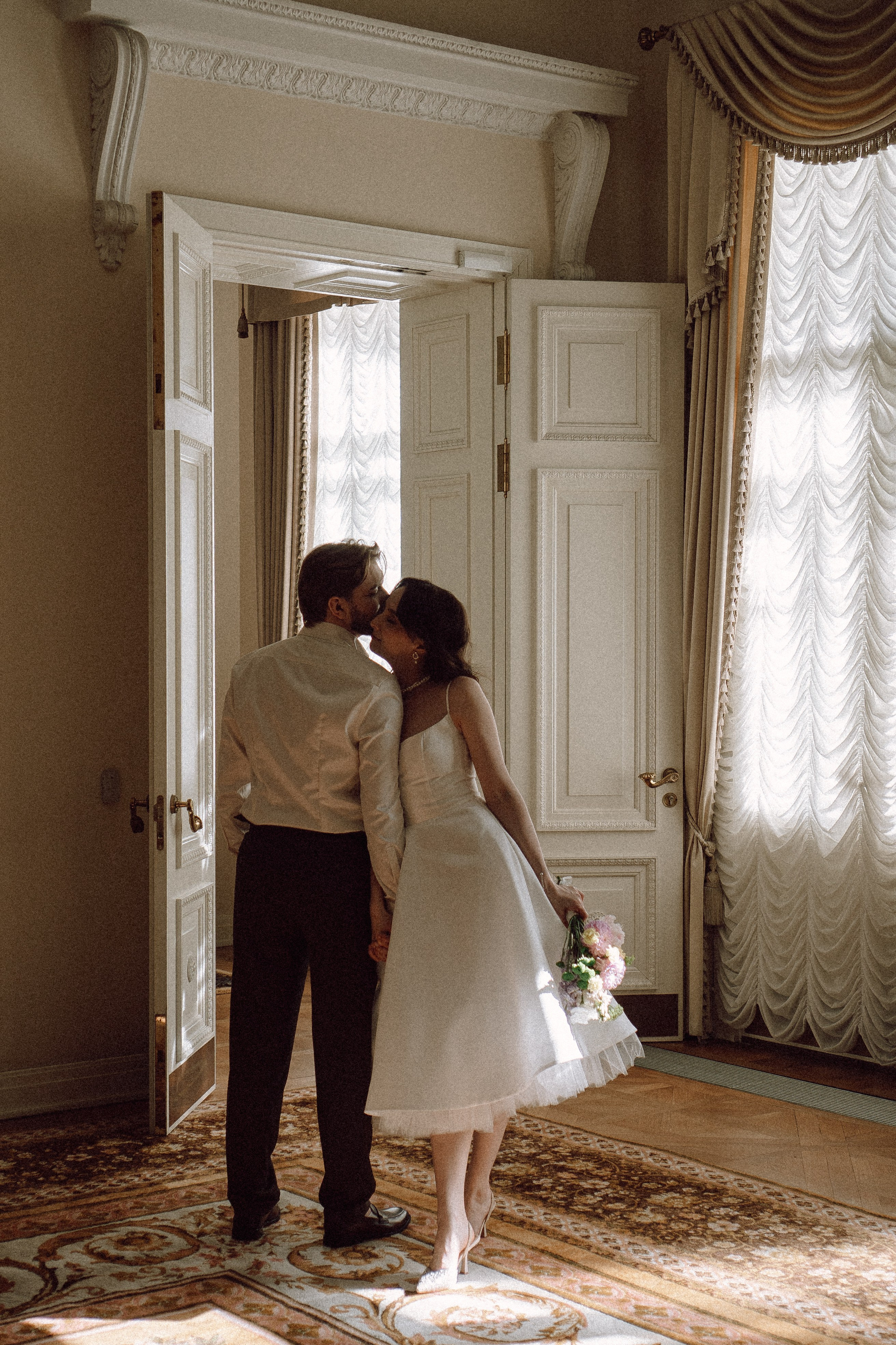 СВАДЕБНАЯ ФОТОСЕСИСИЯ В ГОРОДЕ ПУШКИН. Профессиональный фотограф, Санкт-Петербург — Виктория Богомолова