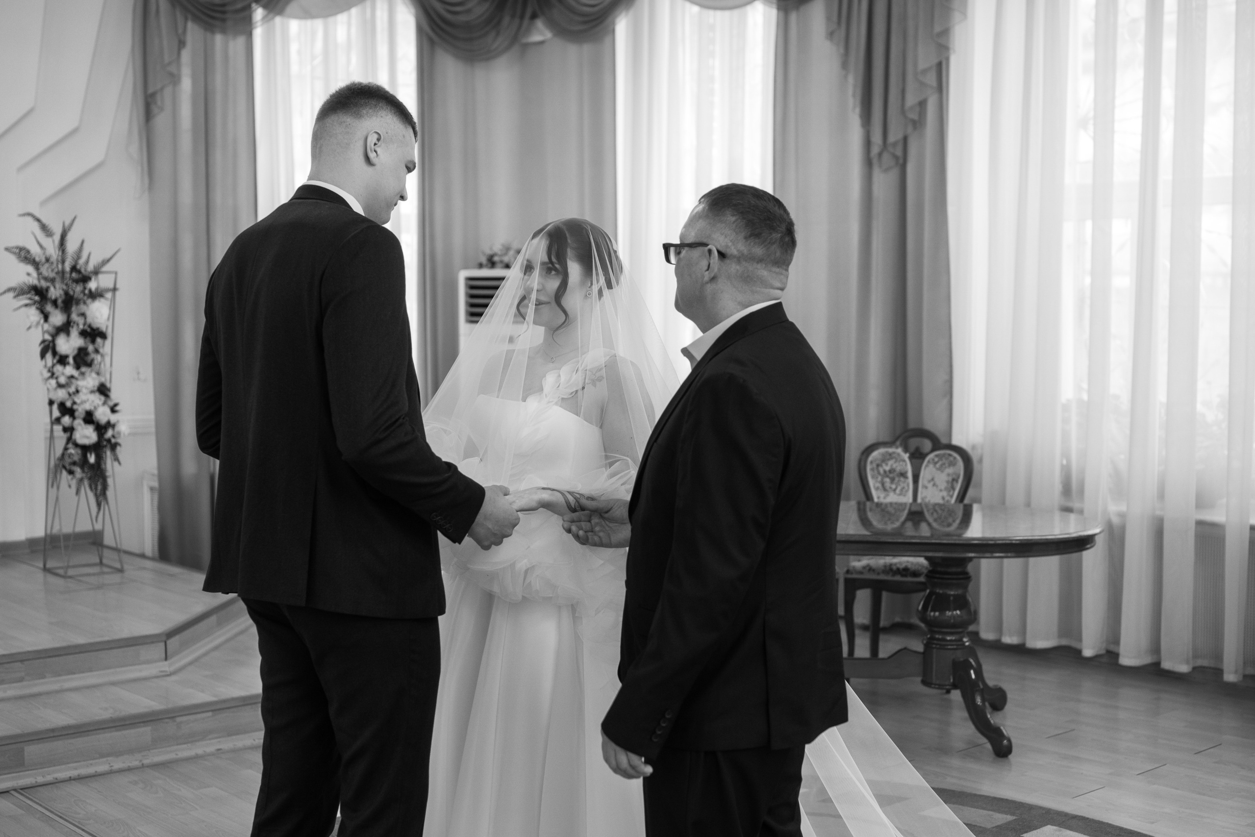 Ангелина и Денис 04.04.2026. Свадебный фотограф в Хабаровске Елена Андреенко