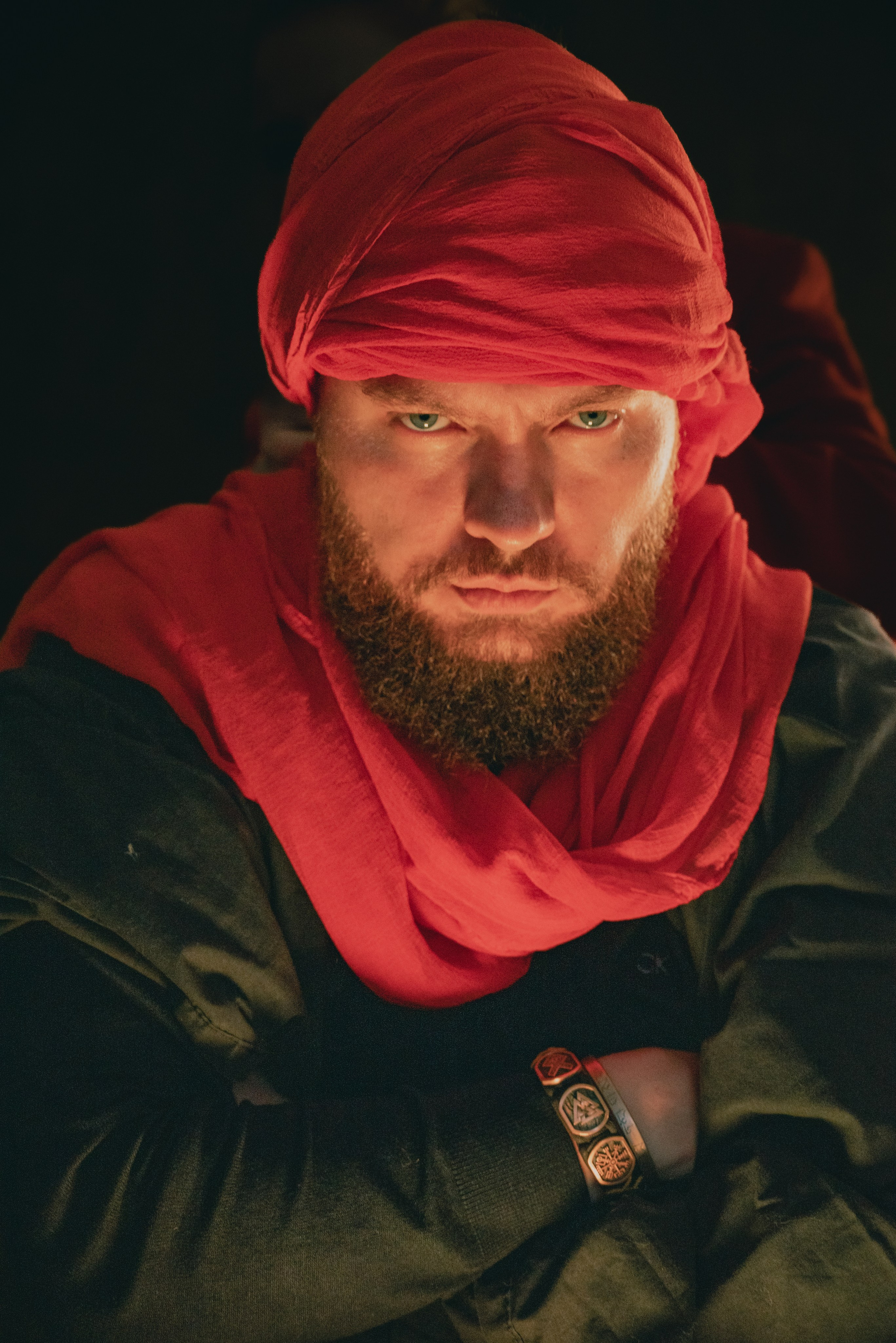 Мужская фотосессия. П&П — Полезное с Приятным. Фотоэкскурсии — Москва на память. Экскурсовод и фотограф в Москве. Увези столицу в своём альбоме!