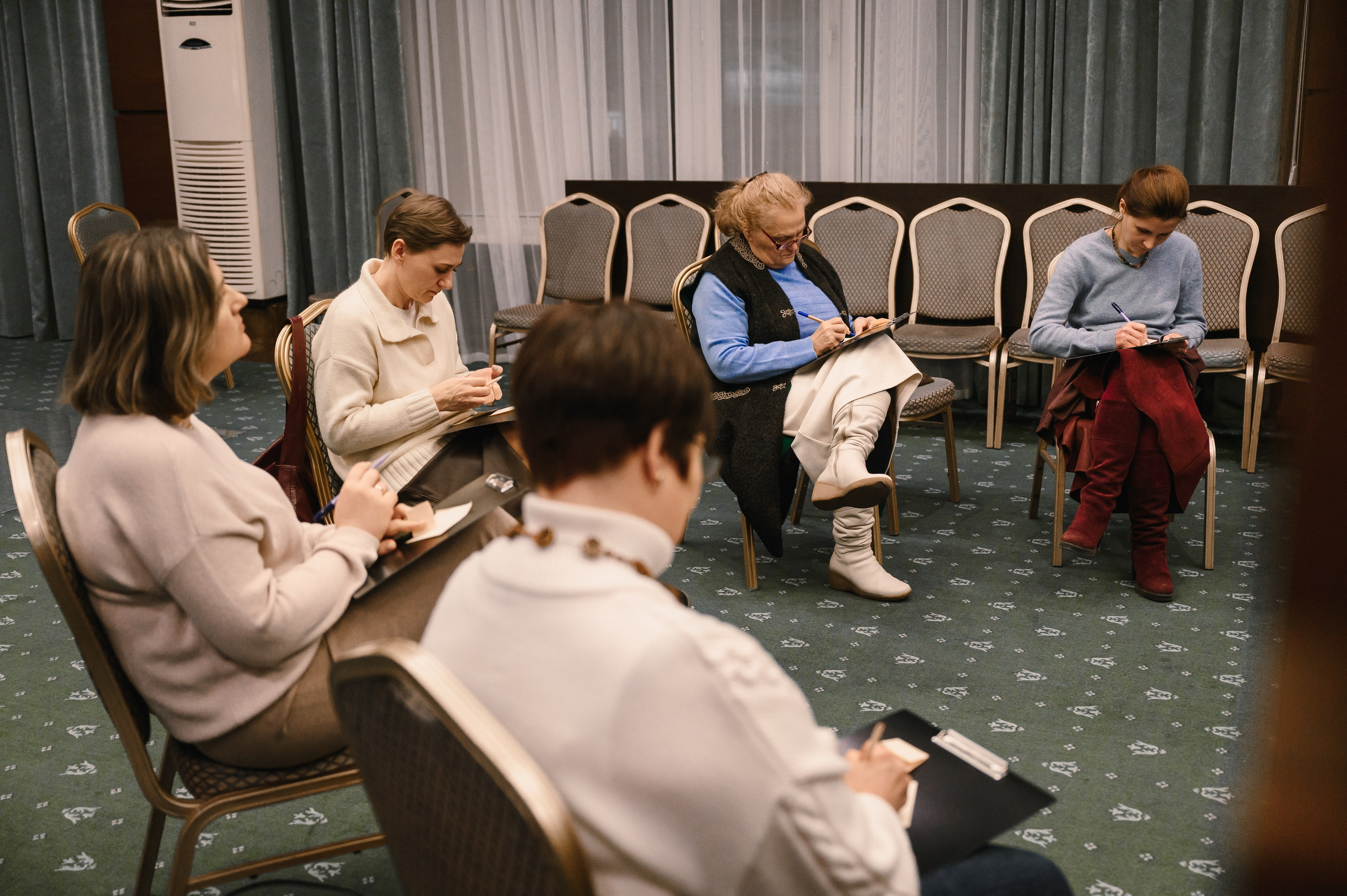 «Театр в квадрате». Клуб Читалка. Wedding and family photographer USA