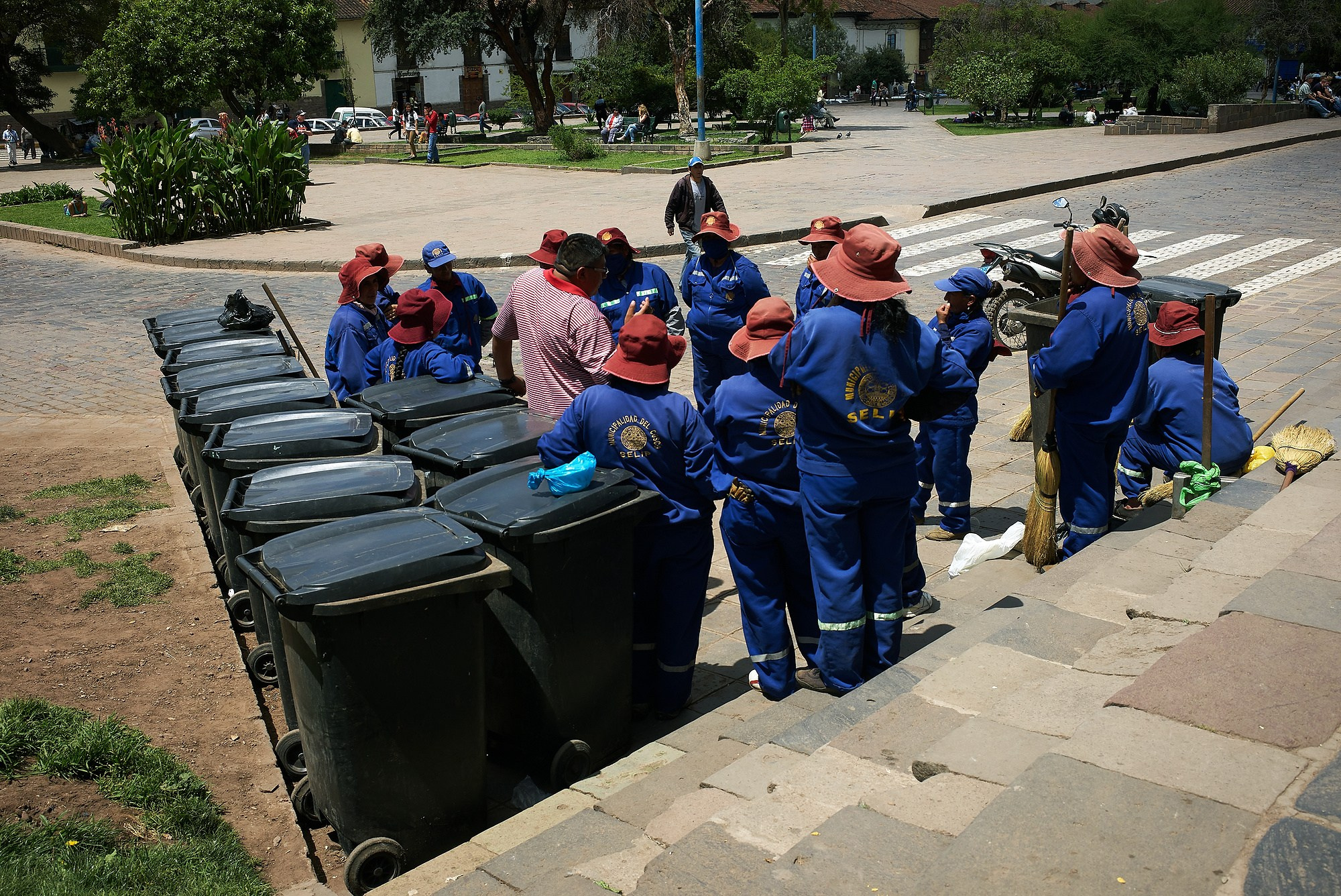 Уличная и жанровая фотография | Виктор Молодцов. Промышленная и репортажная фотография