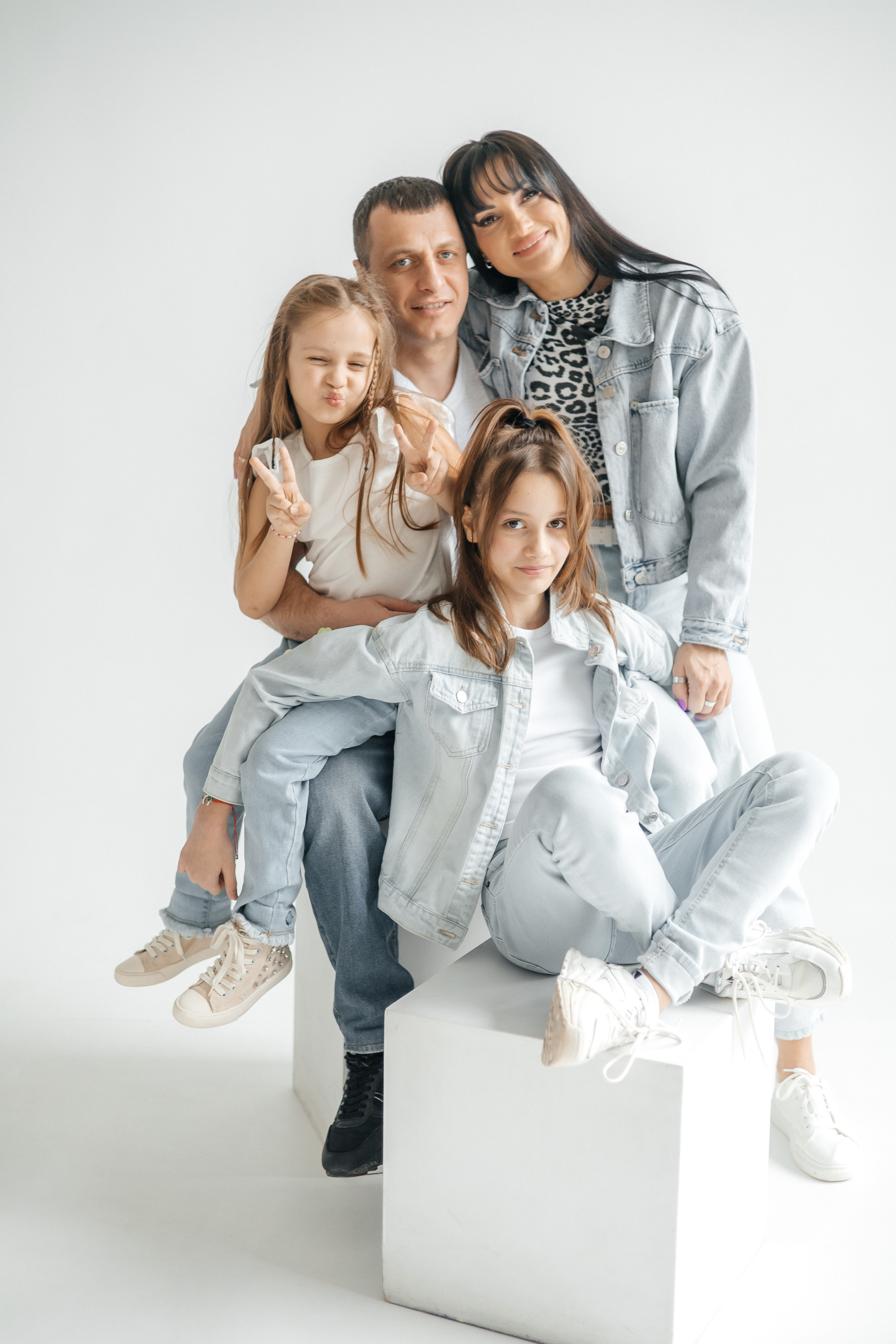 Семейная: Арсен+Лена =Милана и Арина. Маргарита Белугина — семейный и женский фотограф в Волгограде