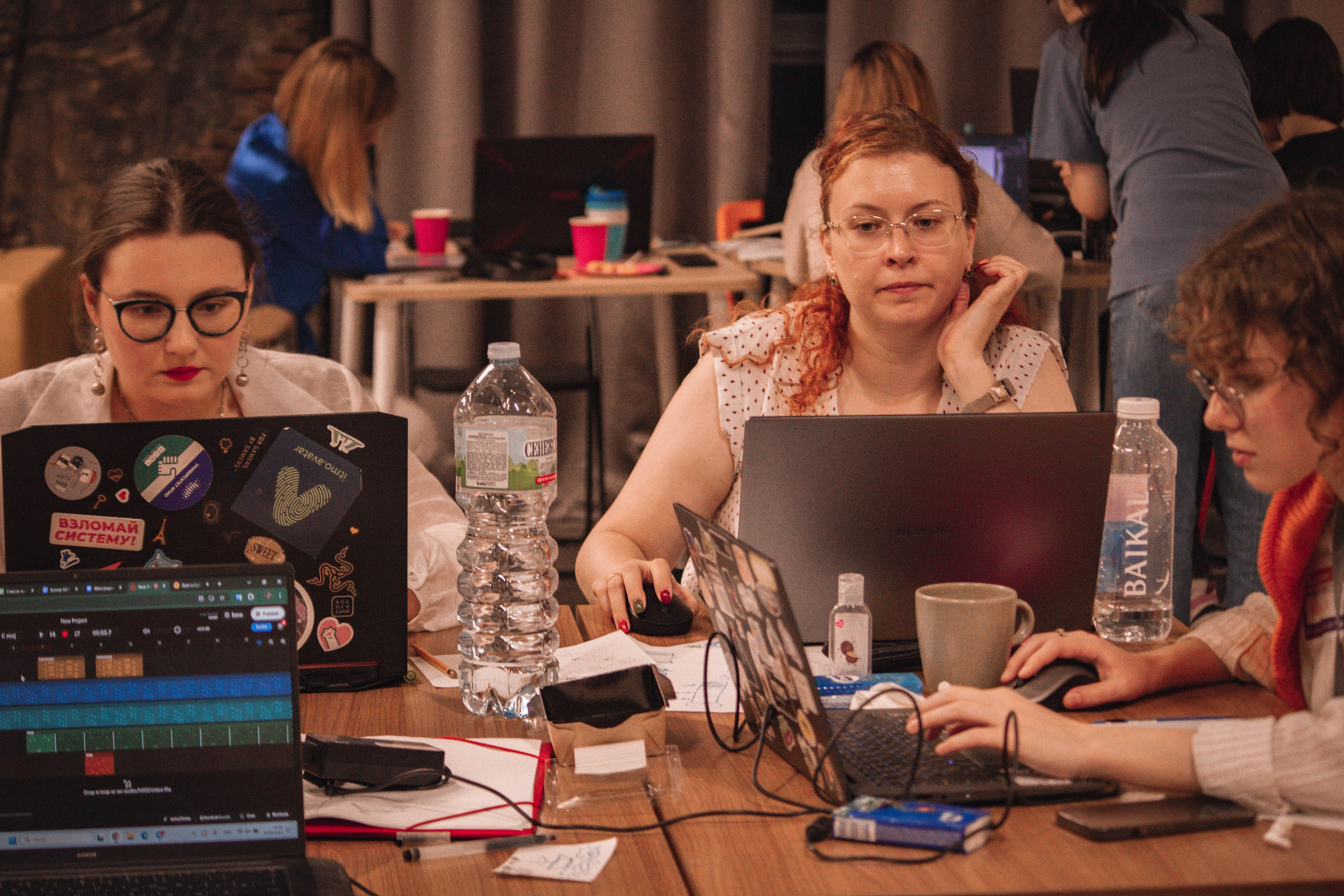 ЖЕНСКИЙ ГЕЙМДЖЕМ — Творческий сбор разработчиц. Создадим шедевр? Виталина и её фотоискусство