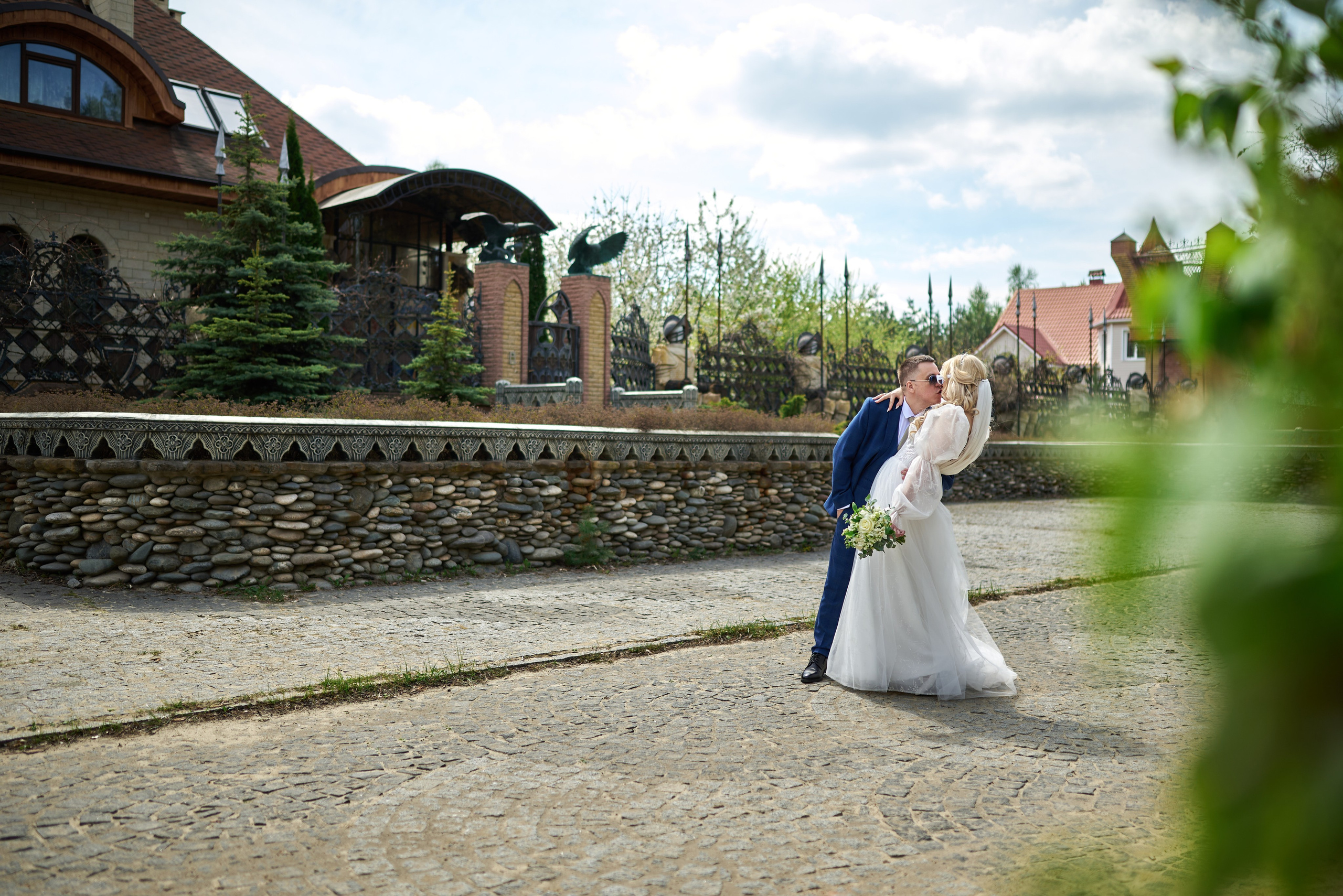 Фотограф Старый Оскол, Губкин. Свадебная фотосессия, доступная цена. Профессиональный фотограф Старый Оскол, Губкин — свадьба, венчание, крещение, юбилей и день рождения