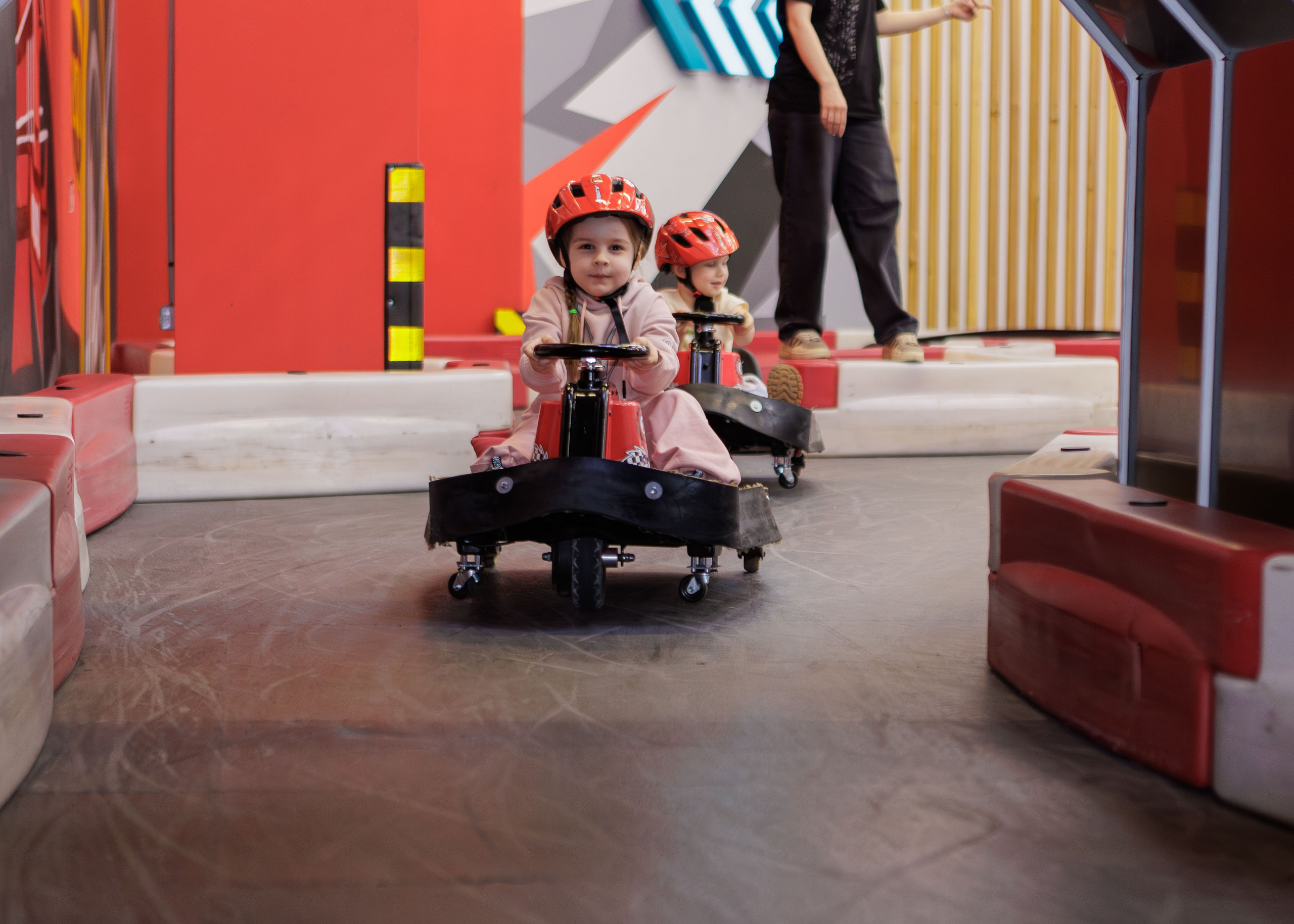 День рождения Дмитрия. Семейный и детский фотограф в Москве Юлия