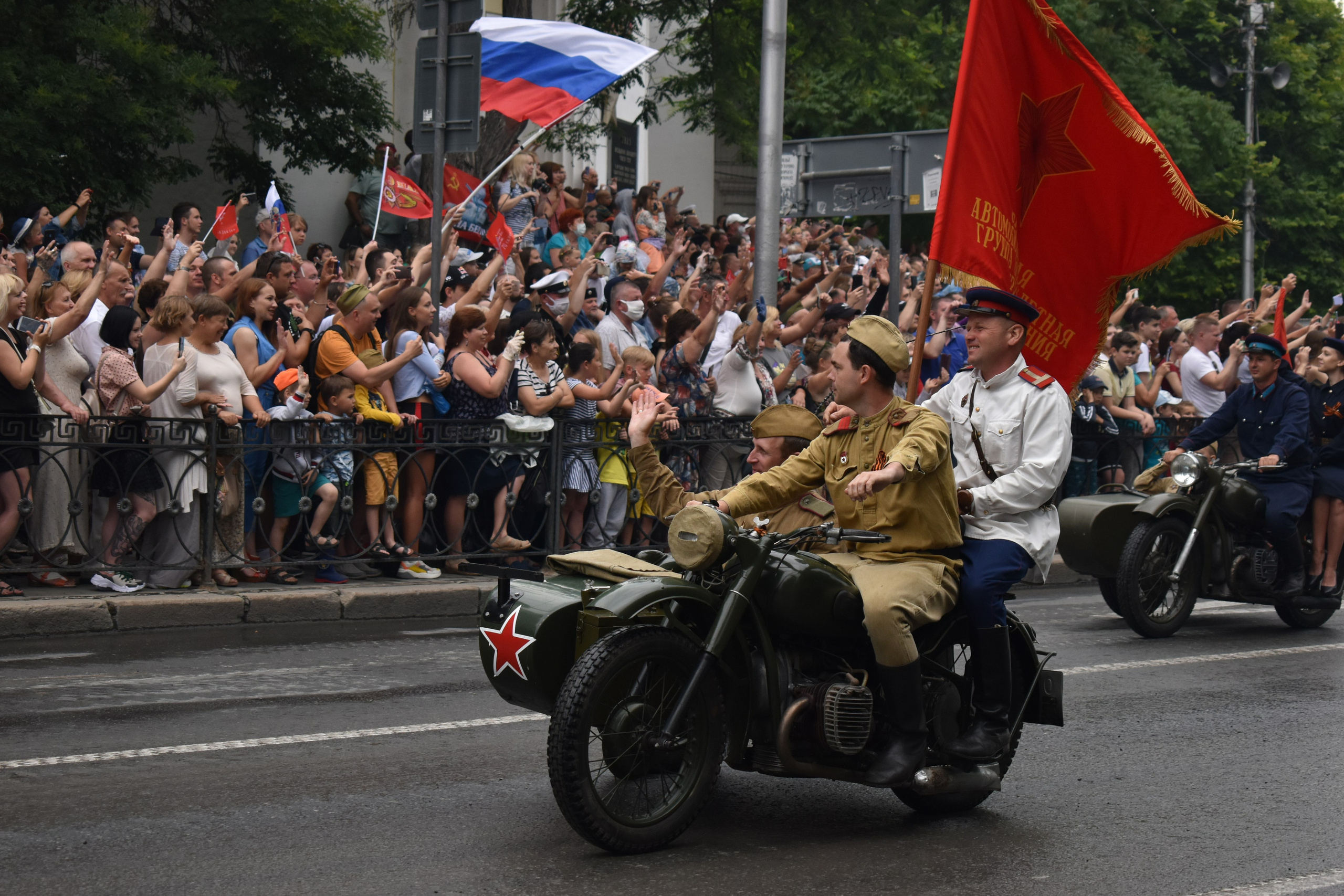 Парад Победы. Фотограф-ретушер в Крыму Юля Лобурец