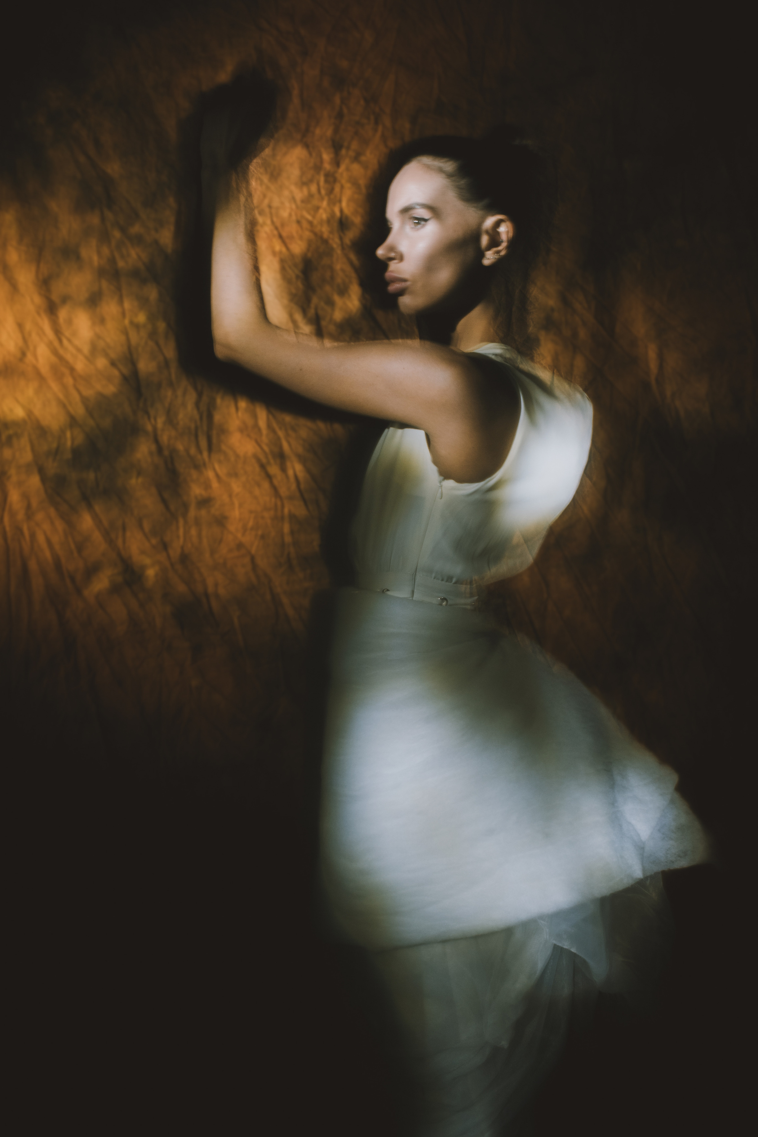 Фотосессии в Екатеринбурге в студии. Портретный фотограф в Екатеринбурге Андрей Соболев