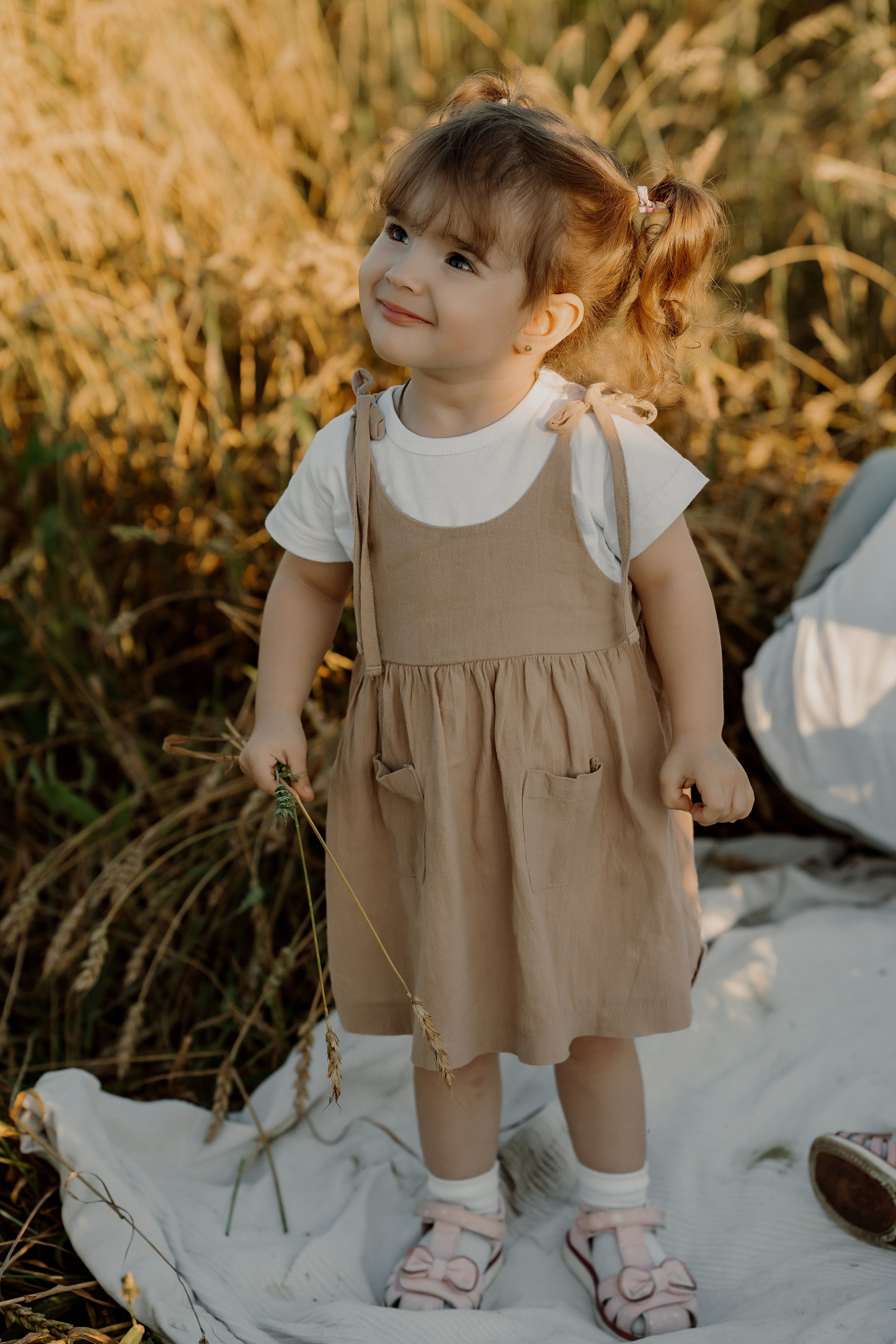 Съемка с внуками. Свадебный и индивидуальный фотограф в Суворове Клюева Мария