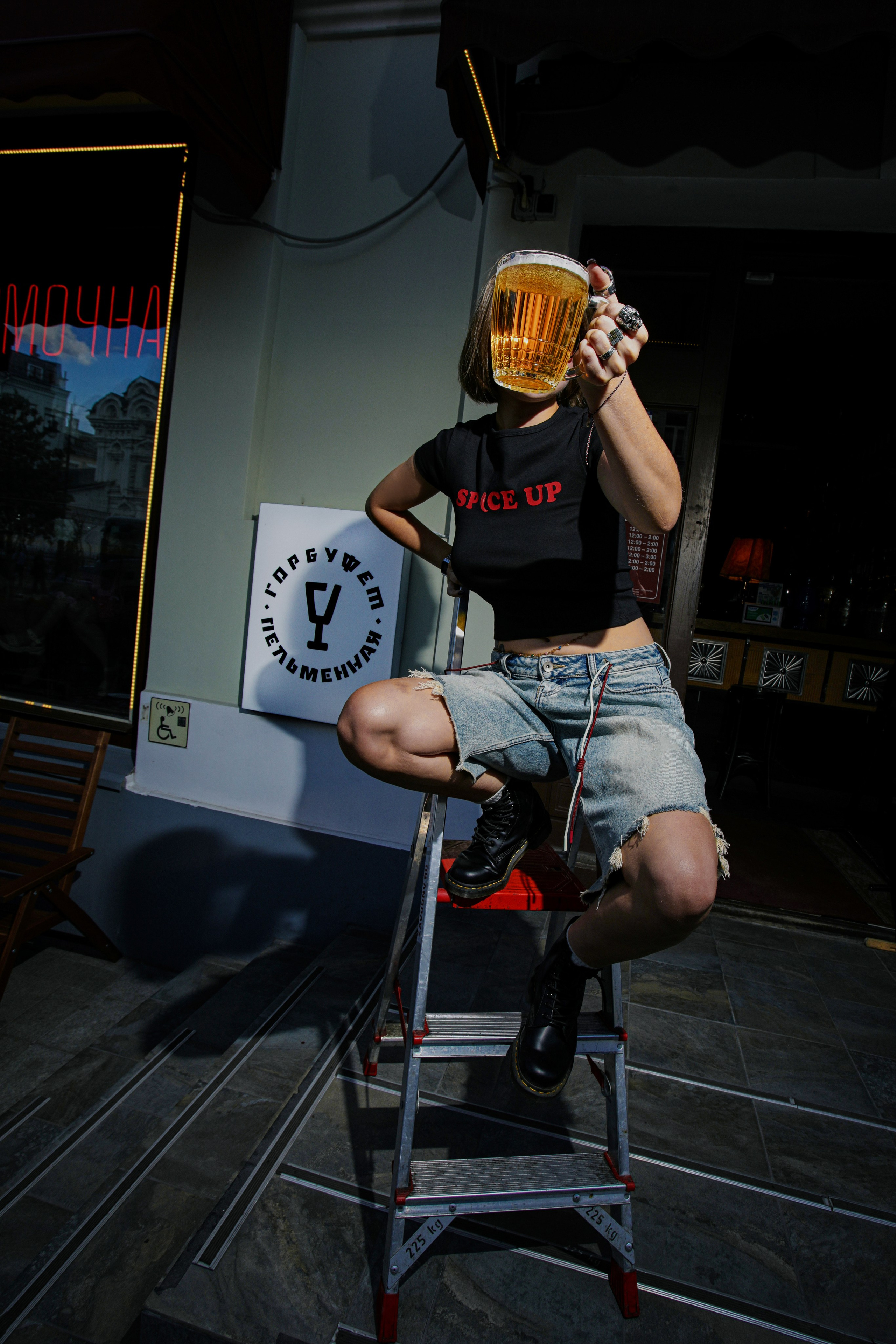 АЛКО-БУФЕТ ПЕЛЬМЕННАЯ. Фотограф Чернецова Валерия. Москва