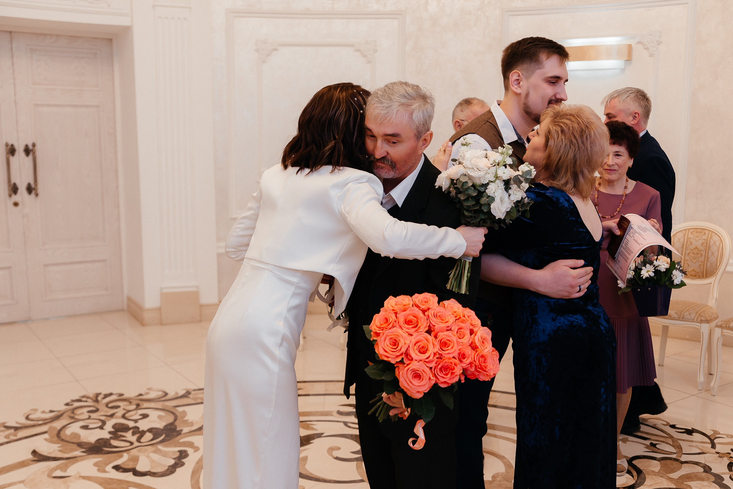 04.05.2024 Вячеслав & Лиана. Свадебный и семейный фотограф в Новосибирске Дарья Кель