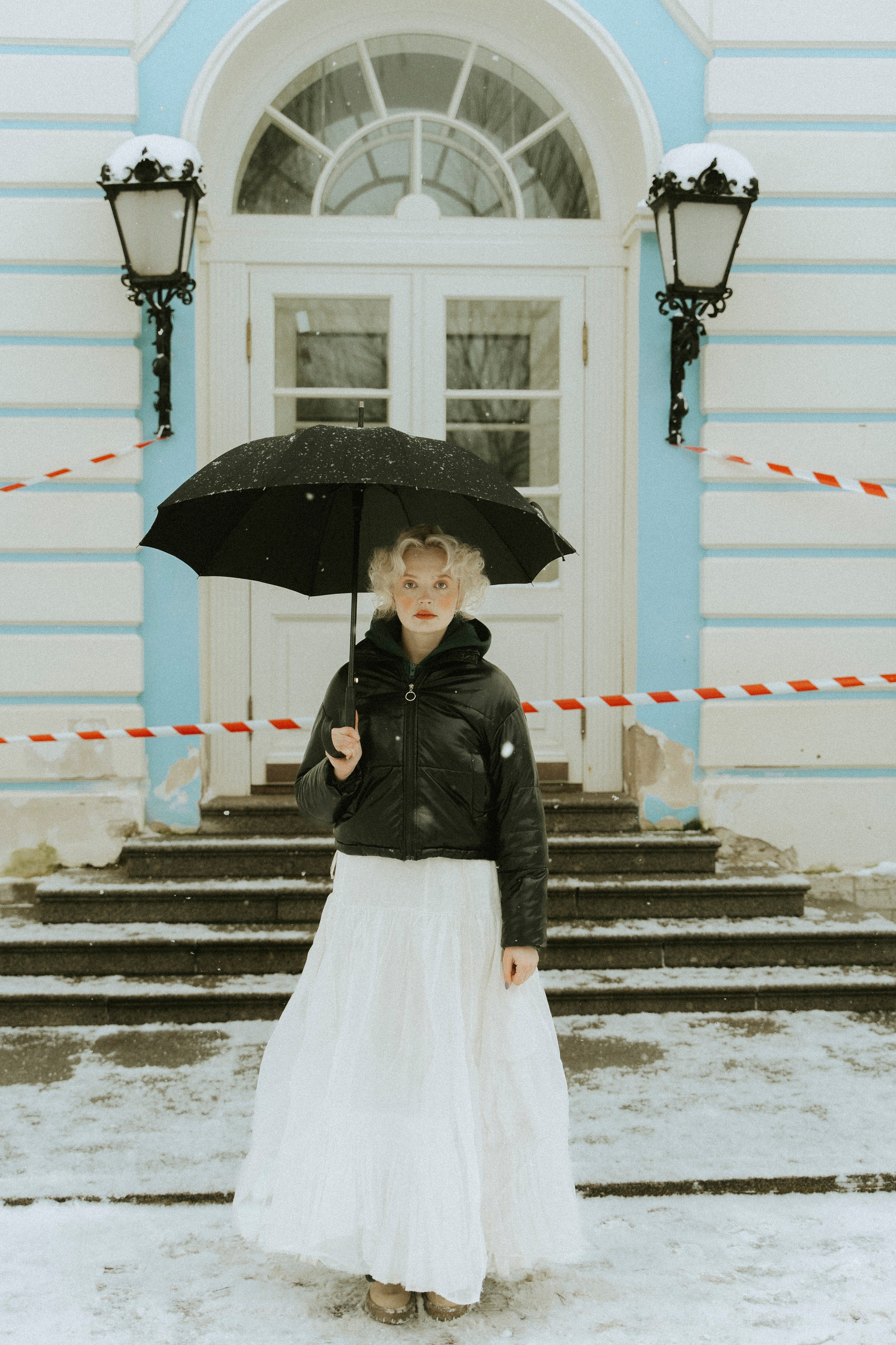 ДЕКАБРИСТКИ. Стрит-фотография, полная абсурда, идиотизма и красоты