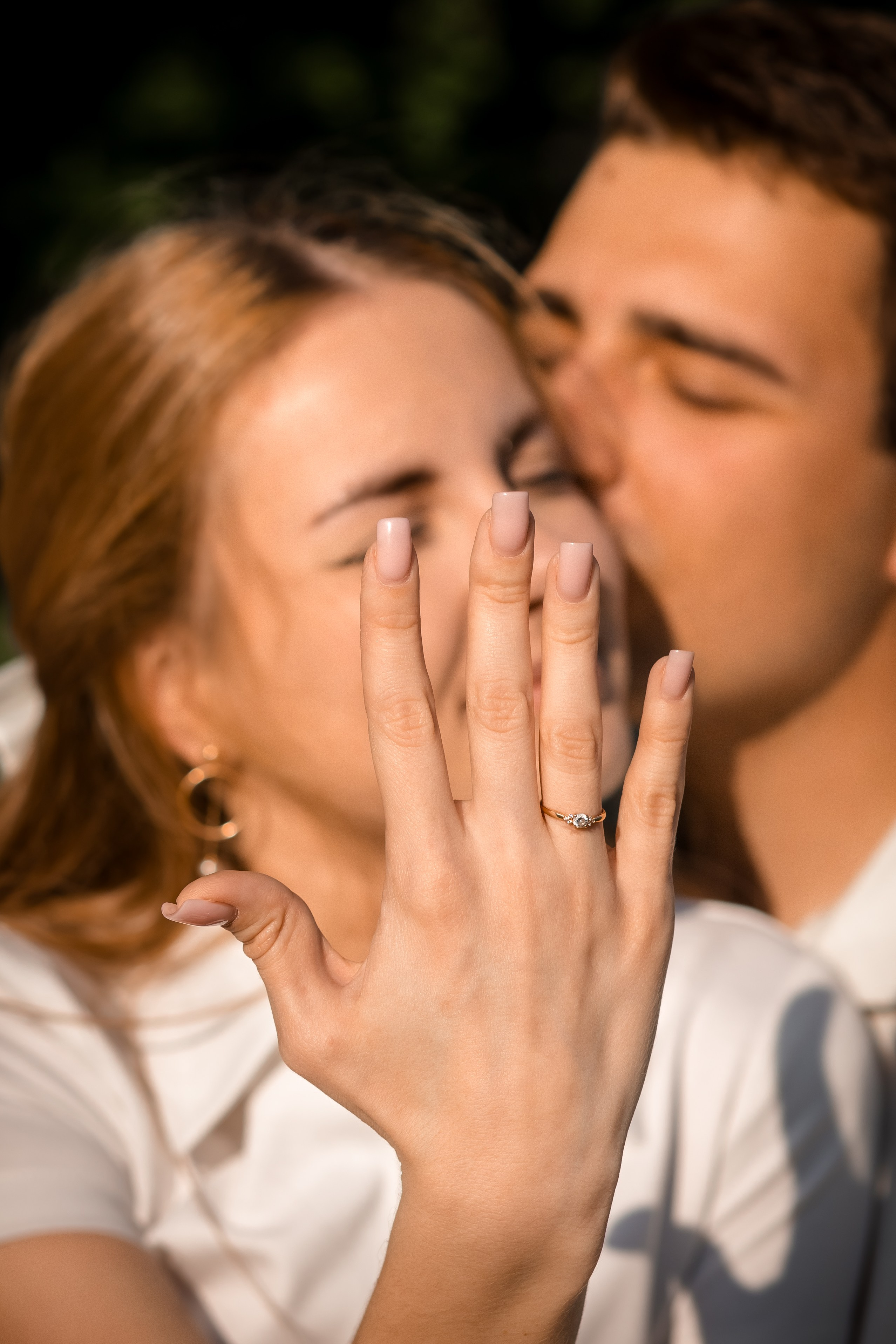 Предложение руки и сердца