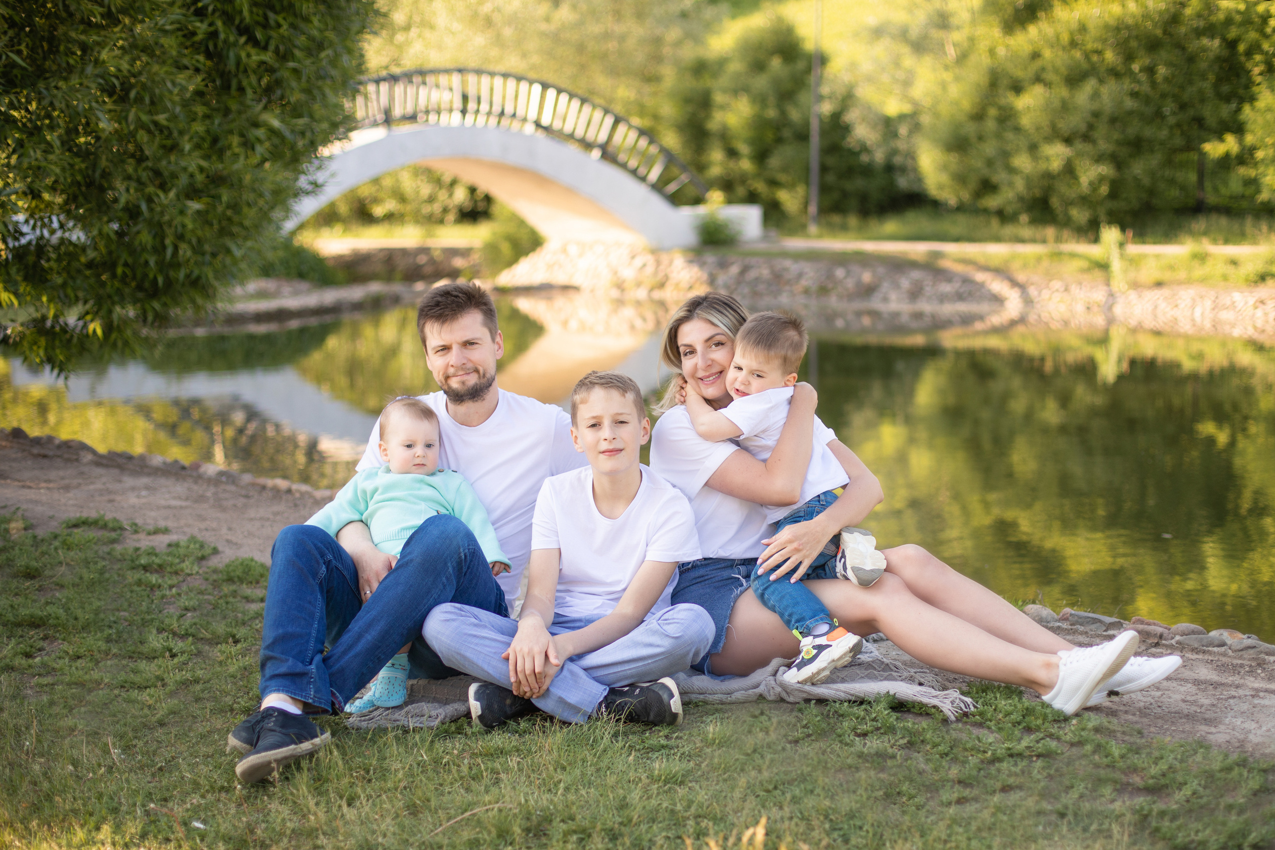 Семейная фотосессия в парке. Семейный и детский фотограф в Москве Татьяна Рос