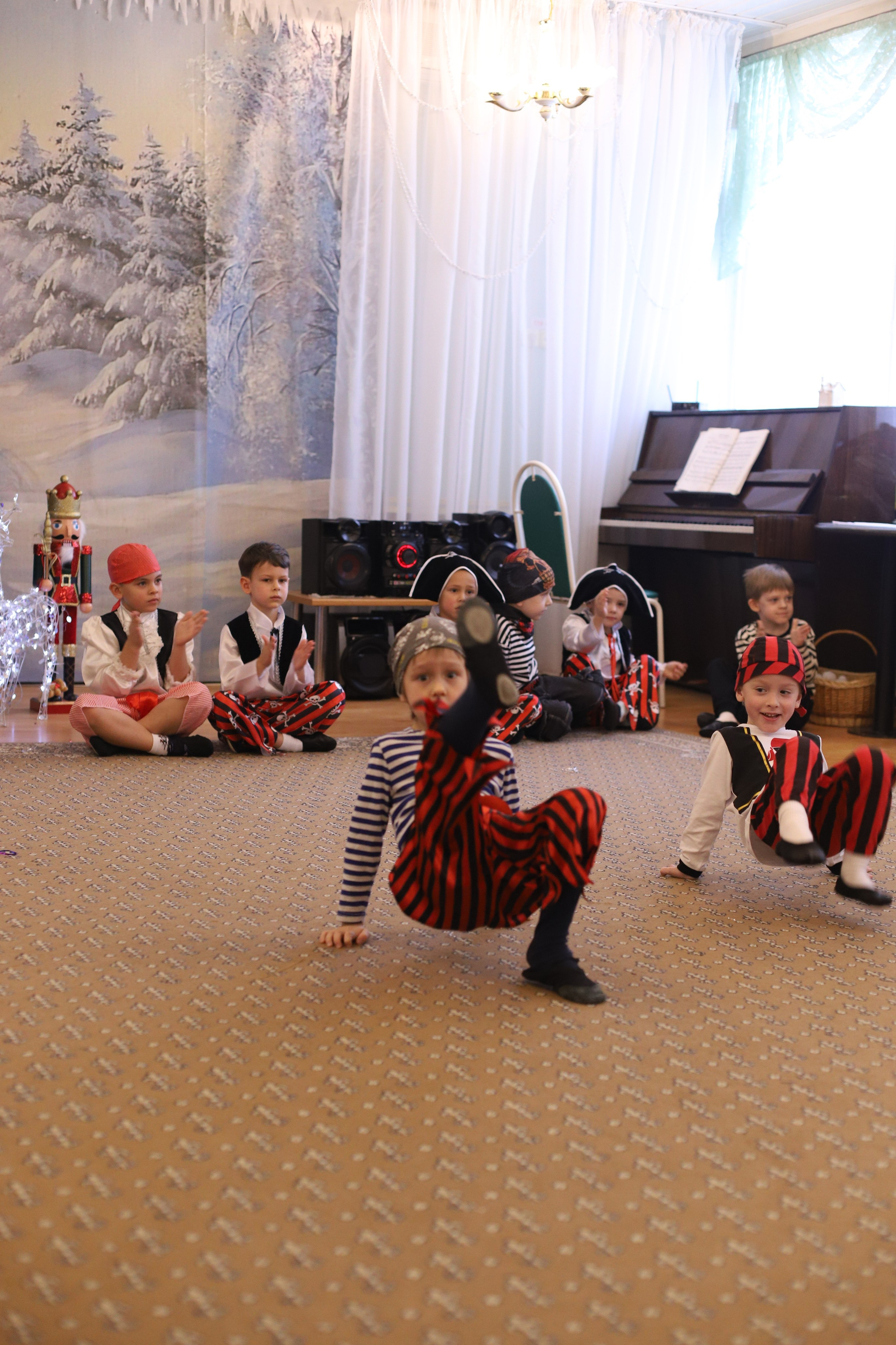 Новогодний утренник. Ilopavlova_ph