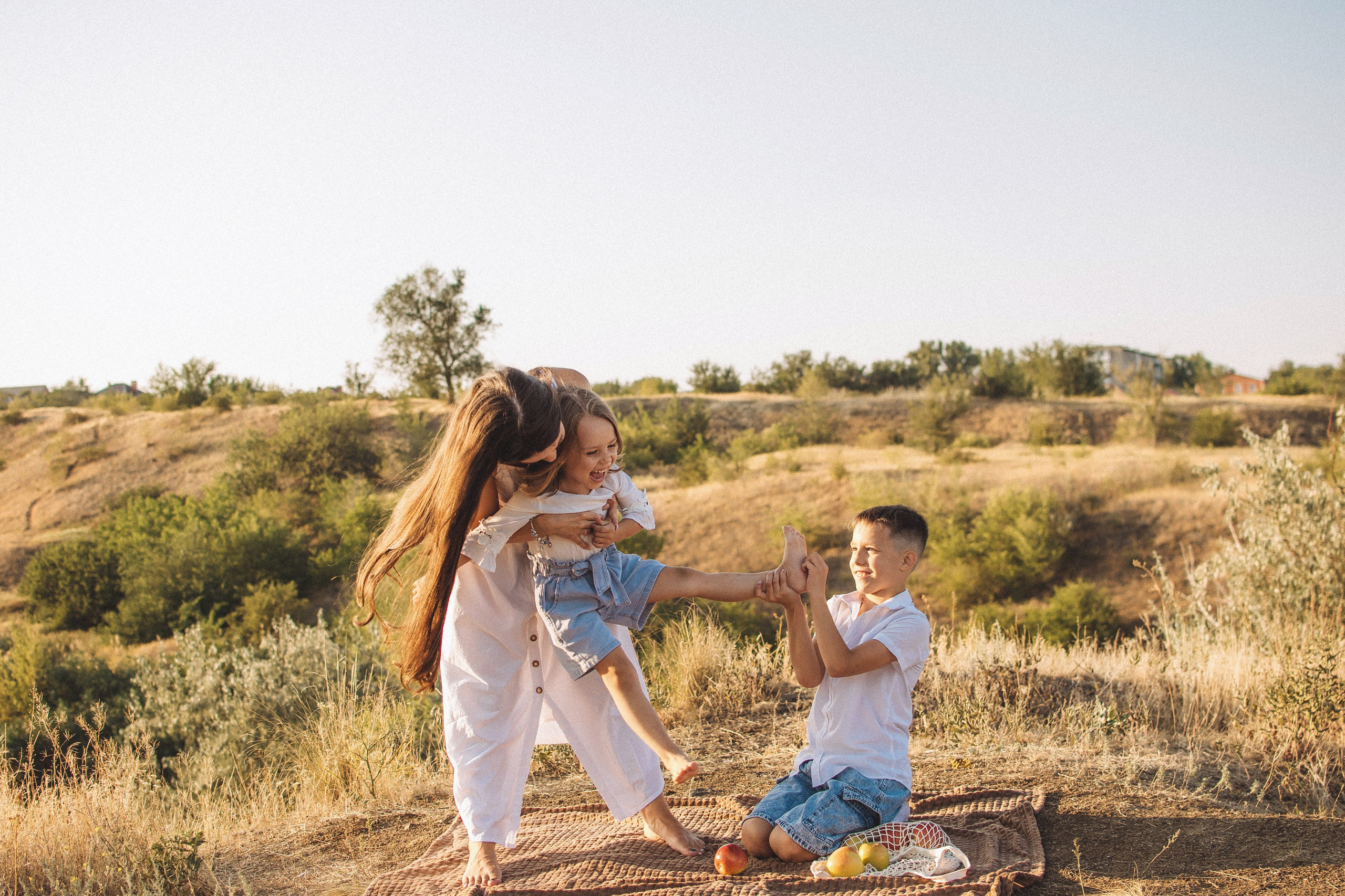 Ярослав, Полина и мама Марина. Фотограф Новочеркасск Ольга Мальцева