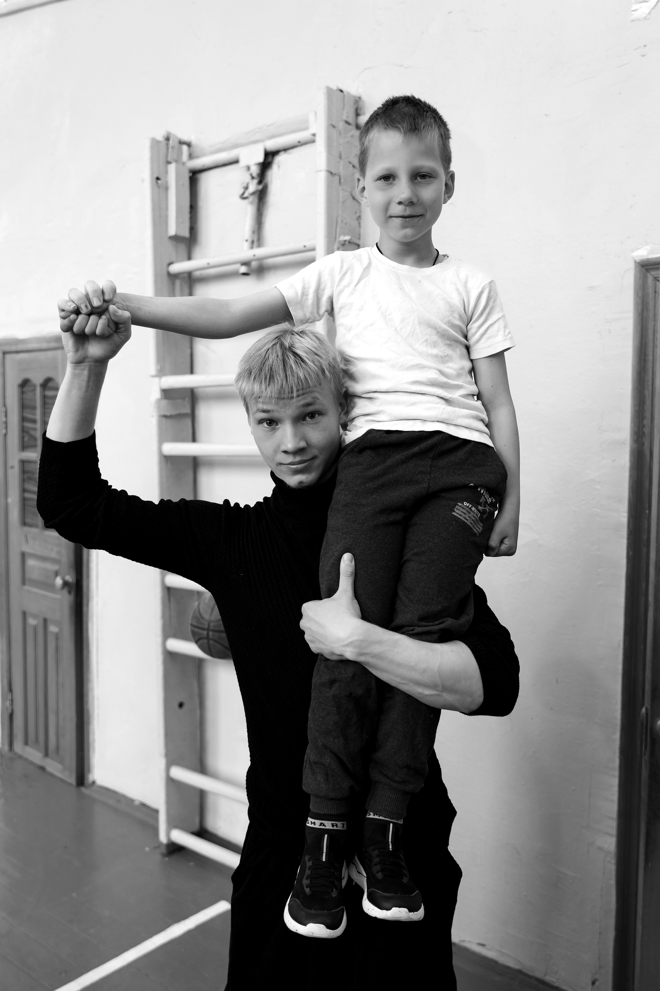 11 класс день не послушания в школе. Фотограф Любовь Корниенко, Примоский край