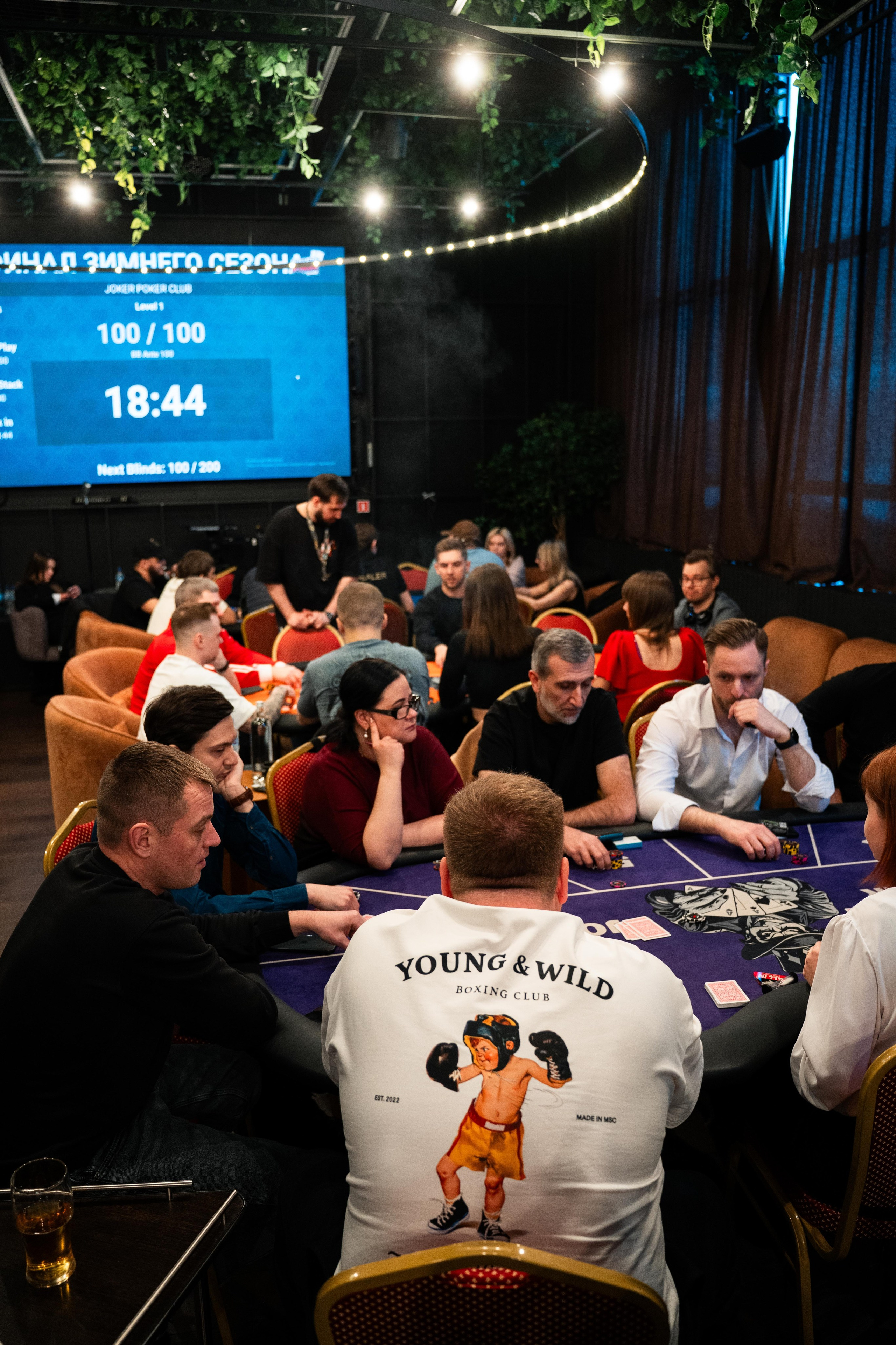 Joker Poker Club 01.03.2026. Коммерческий и художественный фотограф и видеограф в Москве Арсений Тургенев