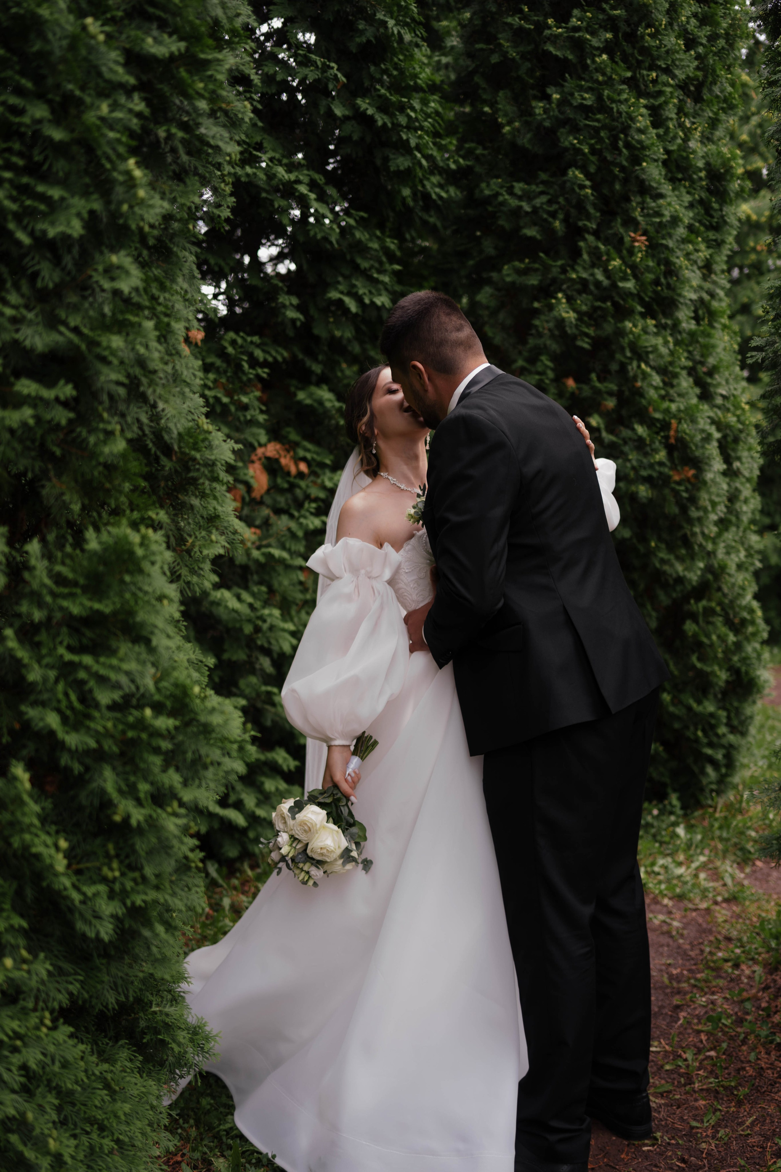 Свадебная фотосессия Арины и Радмира. Свадебный фотограф в Уфе  — Данилова Елена