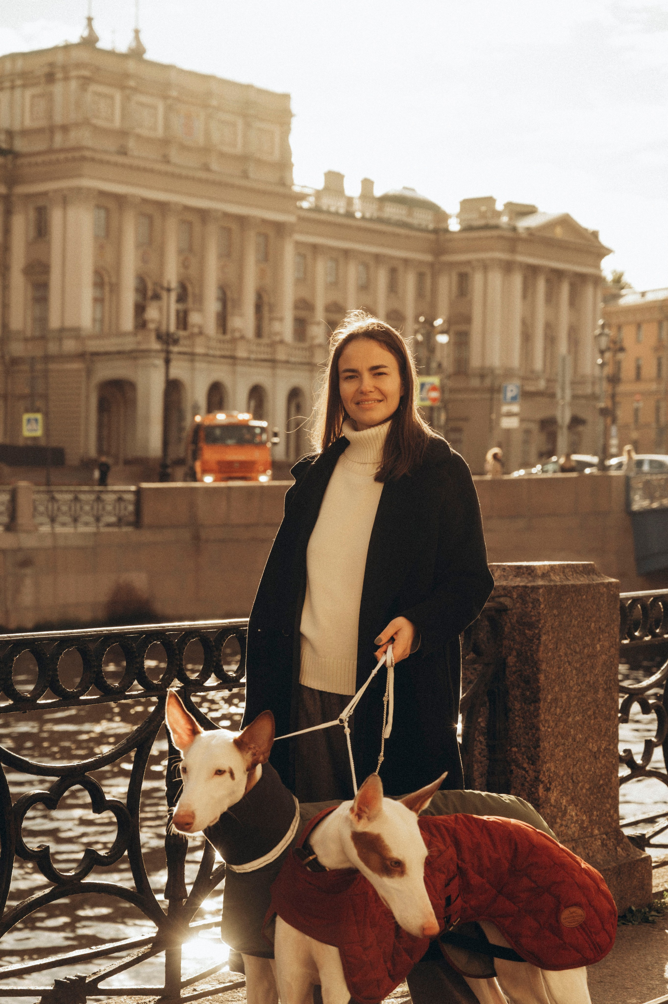 Валерия. Профессиональный фотограф беременности в СПБ. Стильные фотосессии беременности в стиле минимализм и классическая фотография