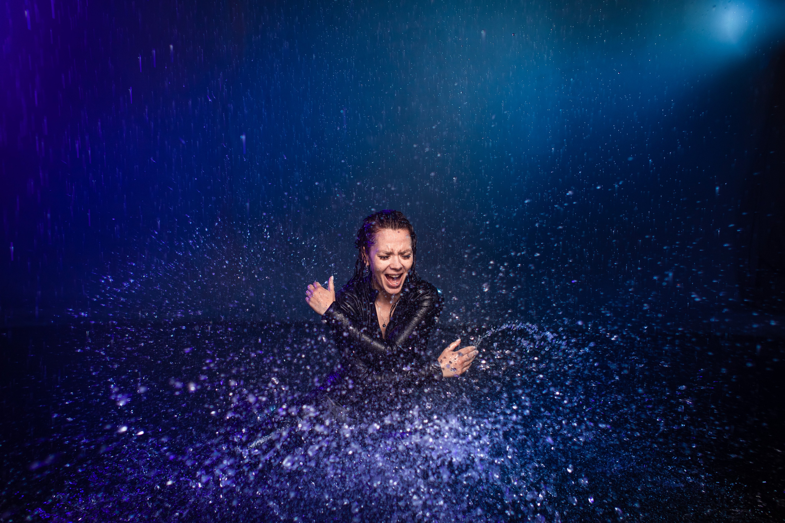 Вода — Юля. Двойняшки-фотографы Анна и Анастасия в Санкт-Петербурге