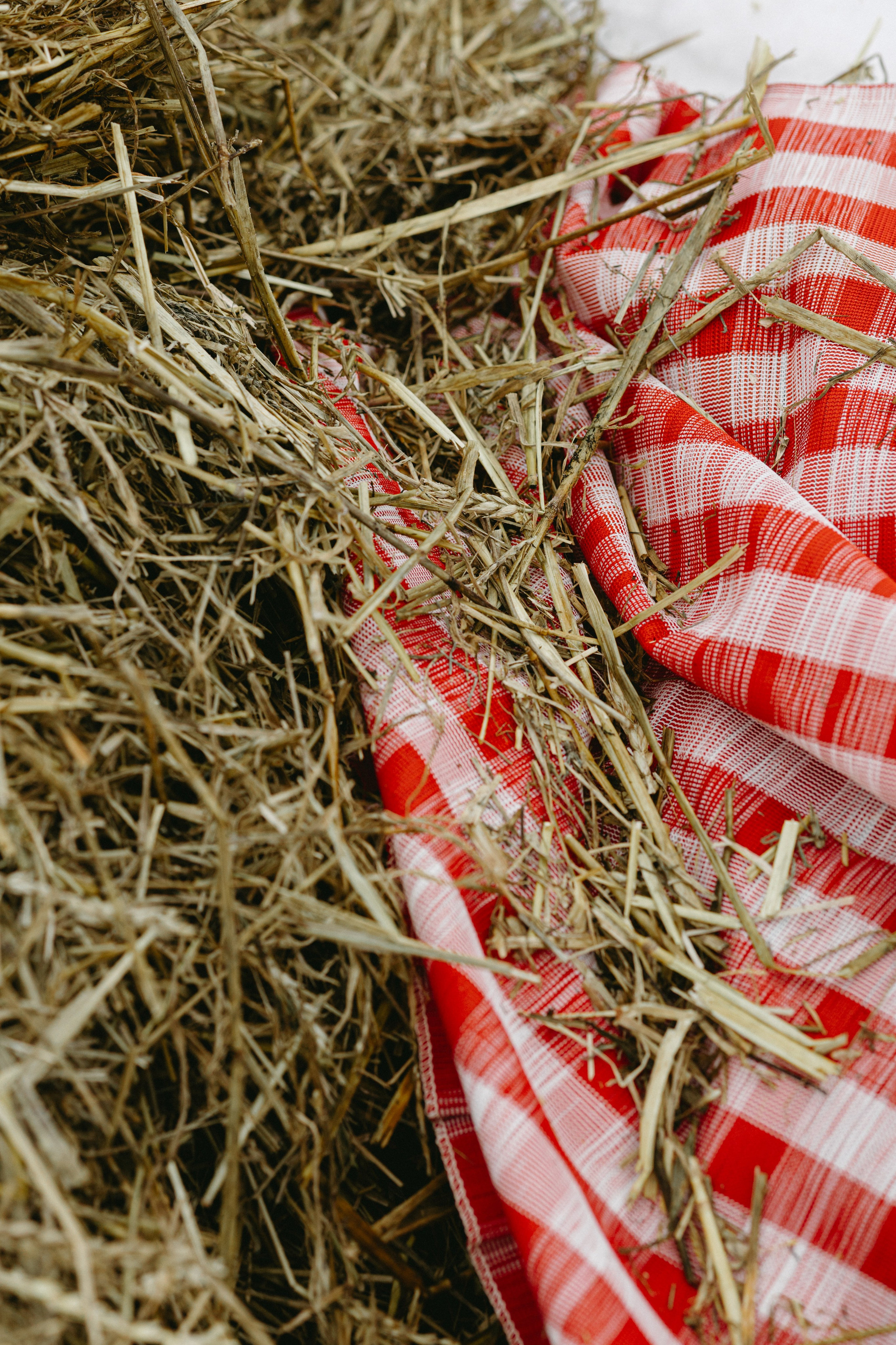 Изготовление куклы к Масленице. Про любовь