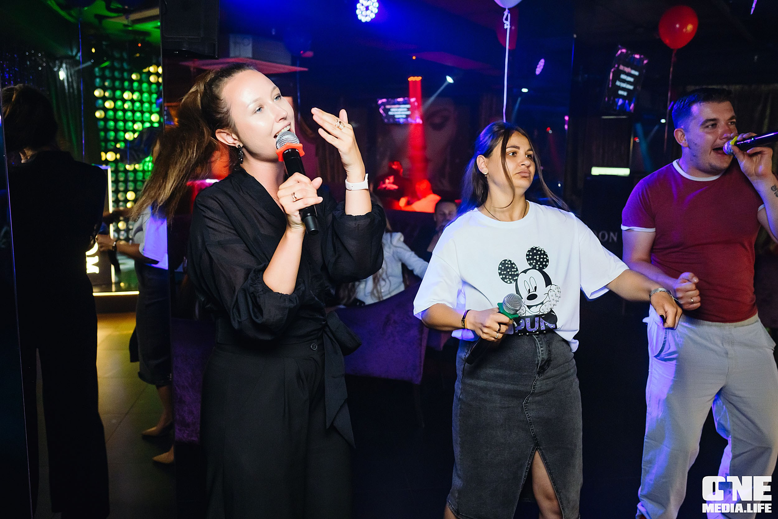 Фоторепортаж из караоке-клуба Эйфория. One Media Life: фоторепортажи, фотоотчеты с мероприятий и заведений
