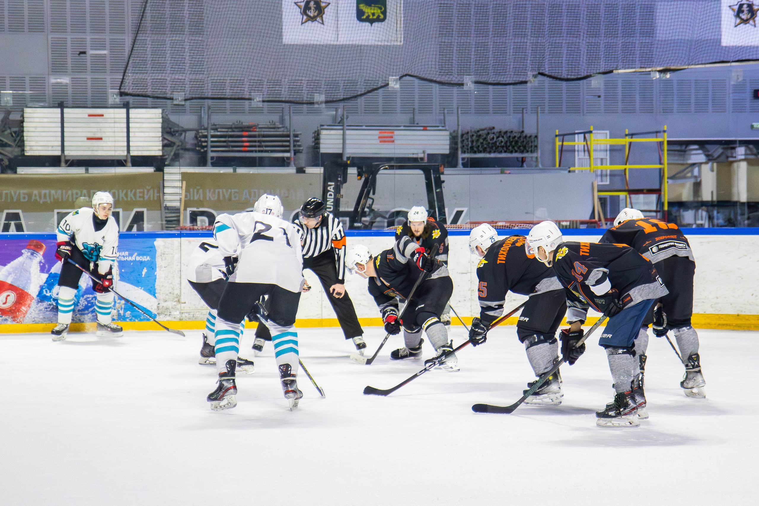 Матч сборной по хоккею ДВФУ. Репортажный фотограф во Владивостоке Анастасия Кострова