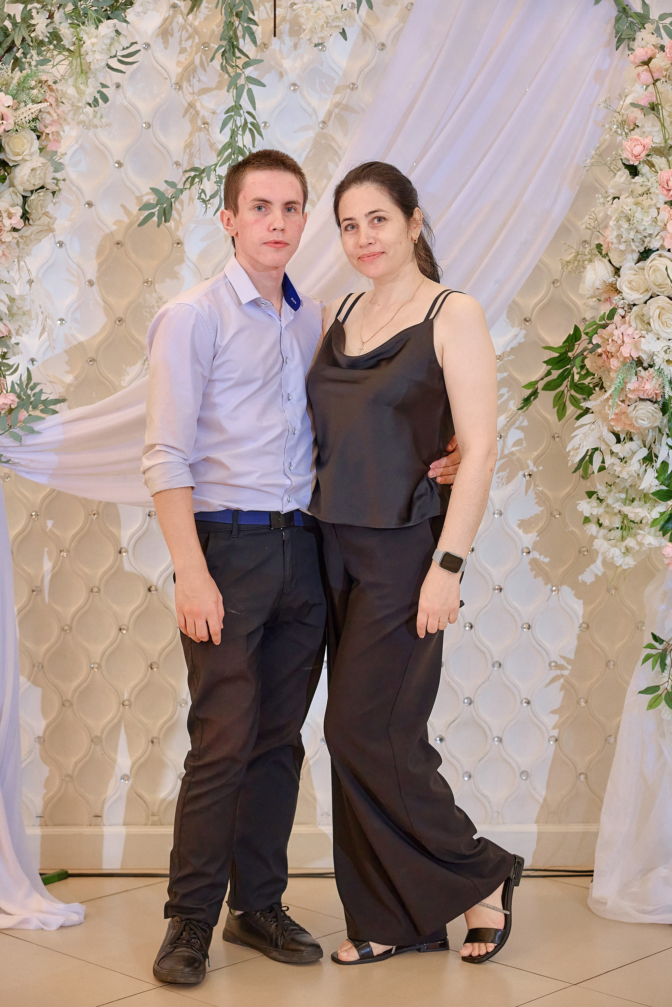 Портфолио репортажной фотосъёмки: Выпускной в ресторане «Император». Фотограф Яковлев Роман — Красноярск