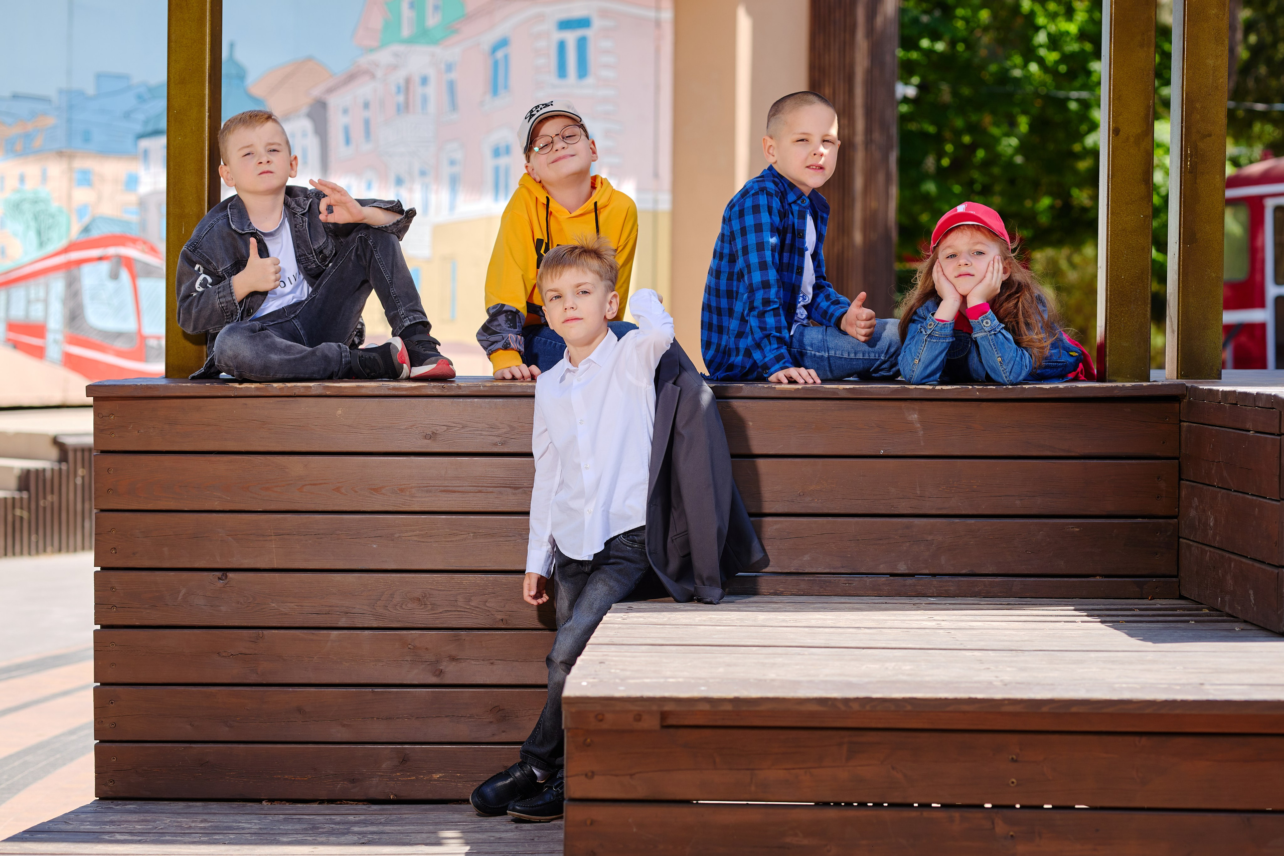 Сьемка в парке для выпускного альбома детский садик № 20. Фотограф Выпускные альбомы Таганрог Сергей Коробченко