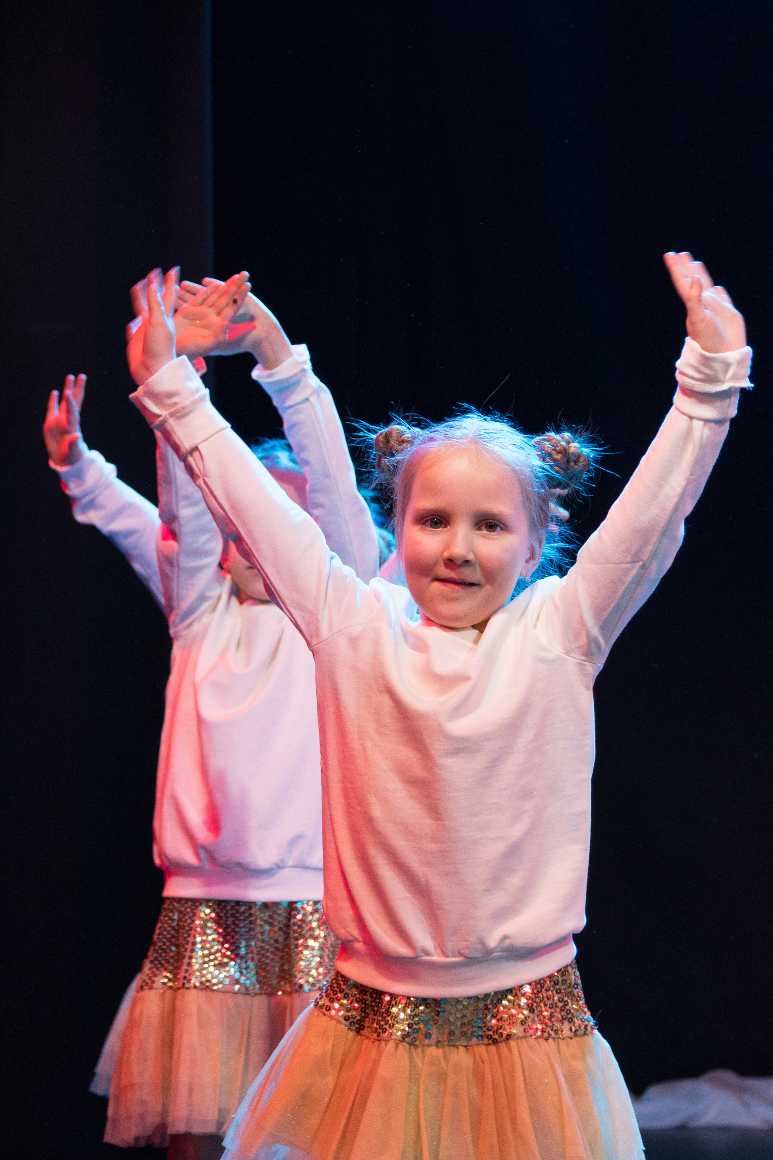 Отчетный танцевальный концерт детей 2-7 лет. Детский и контент фотограф Надя Волкова Санкт-Петербург