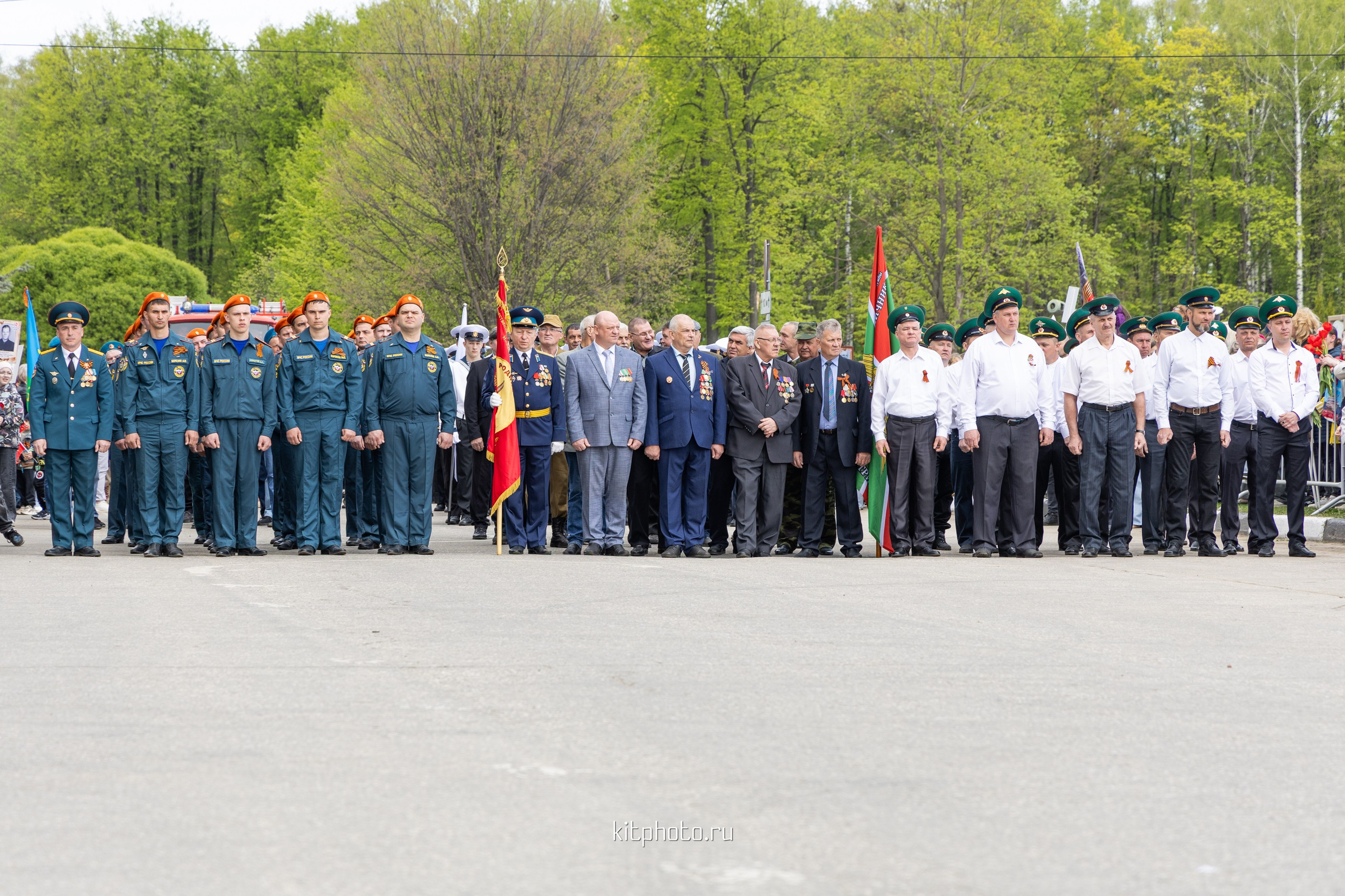 Фотосъёмка Дня Победы 2025 в Городце | Репортаж от KitPhoto. Фотограф Нижний Новгород Мария Китаева