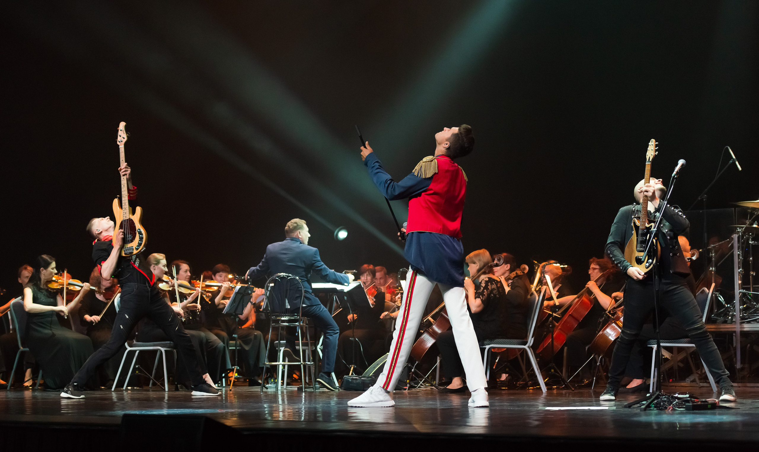 •Концерты. Фотограф Ксения Шевкопляс. г. Калининград. Кинематографический стиль — эстетика и истории, рассказанные через объектив