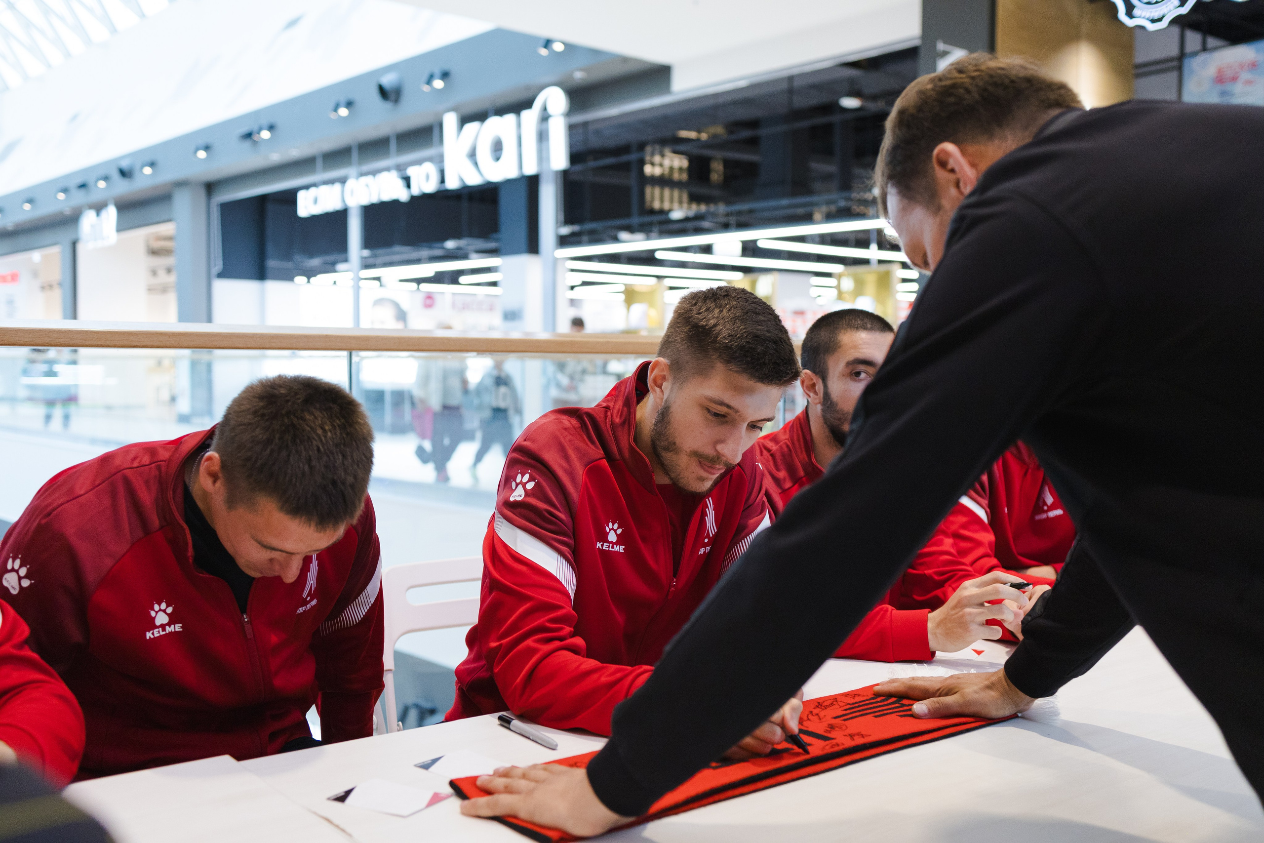 Автограф-сессия. Кристина | youseeitmyway | Фото