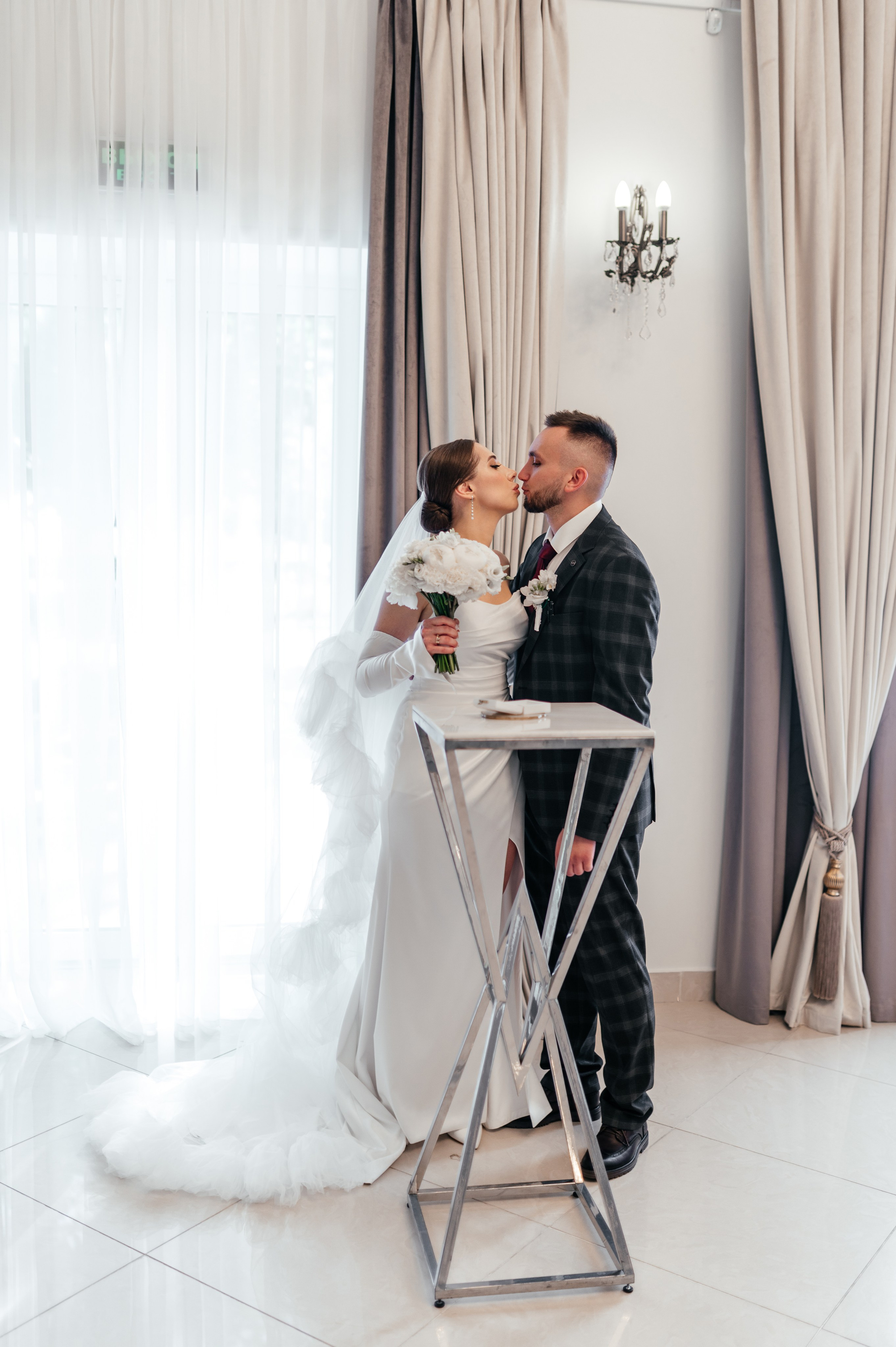 Свадебная фотосессия Сергея и Юлии, Москва. Свадебный и индивидуальный фотограф Никита Роут | Москва