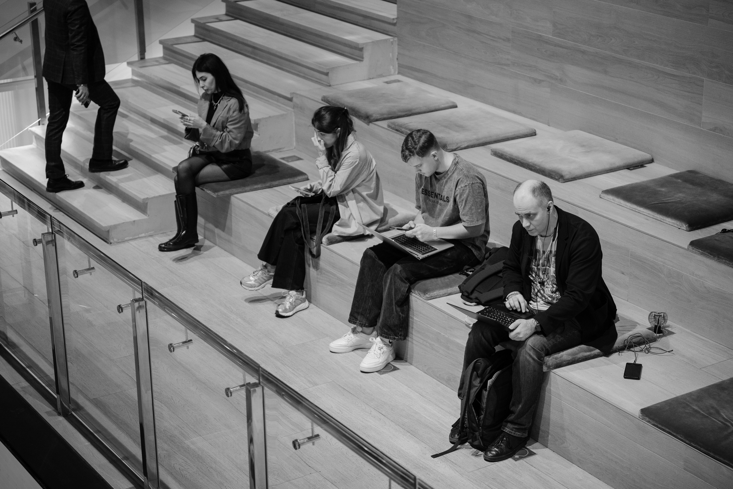 Репортажный фотограф на конференцию в Москве. Репортажный фотограф в Москве Саша Дружинина