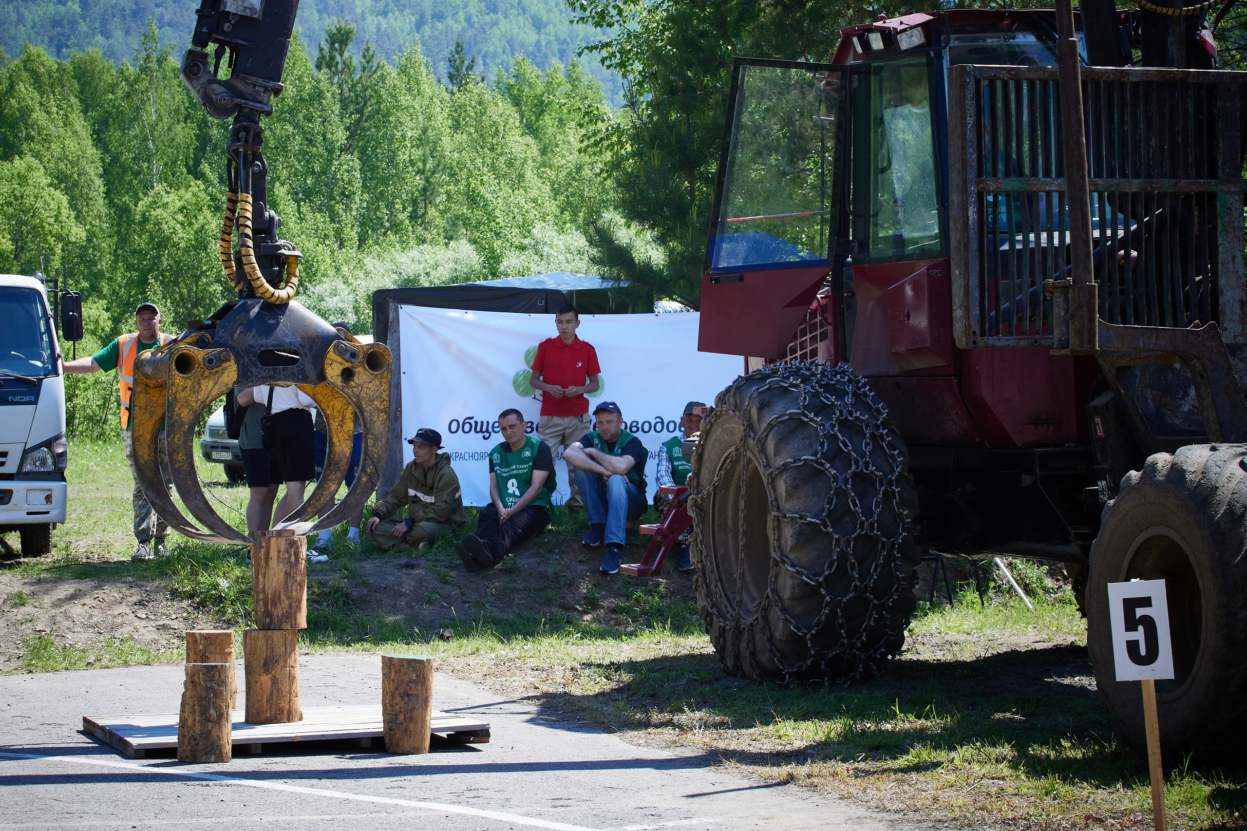 Всероссийские соревнования СИБИРСКИЙ ЛЕСОРУБ 2025. Фотограф Москва Concerts photo / Fashion photо