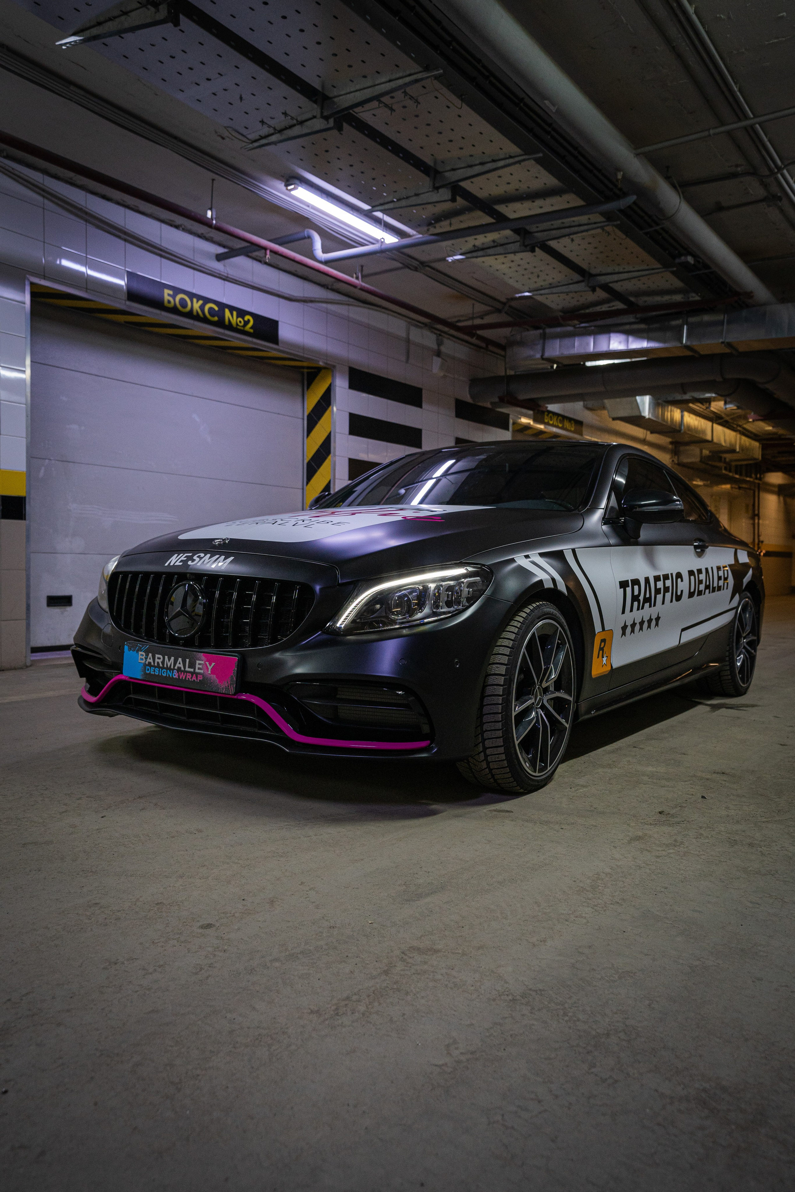 Винилография на Mercedes Benz C43 AMG. Студия дизайна и оклейки авто Barmaley Design