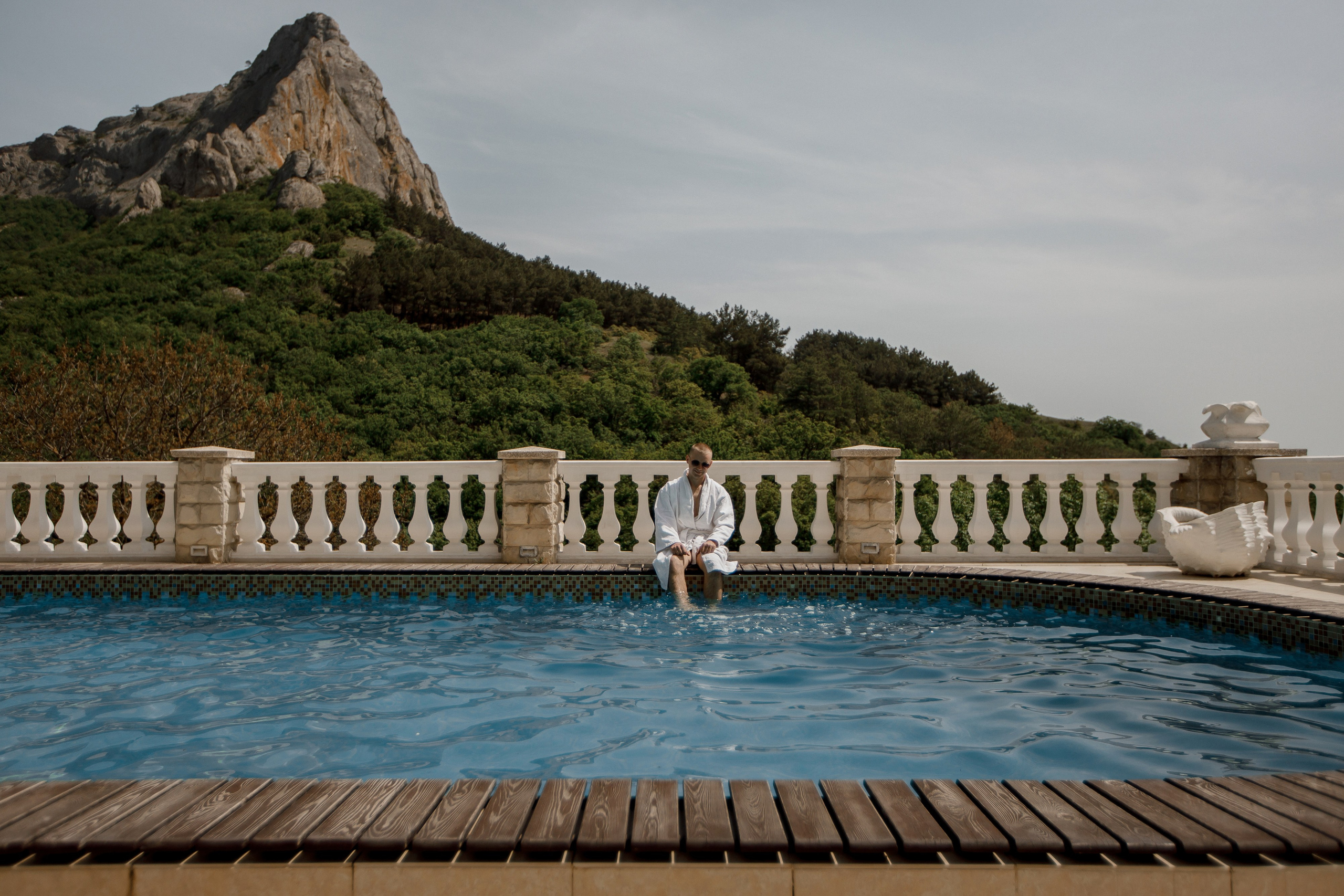 Денис и Алина. Белый замок. Фотограф Анна Лейман. Севастополь